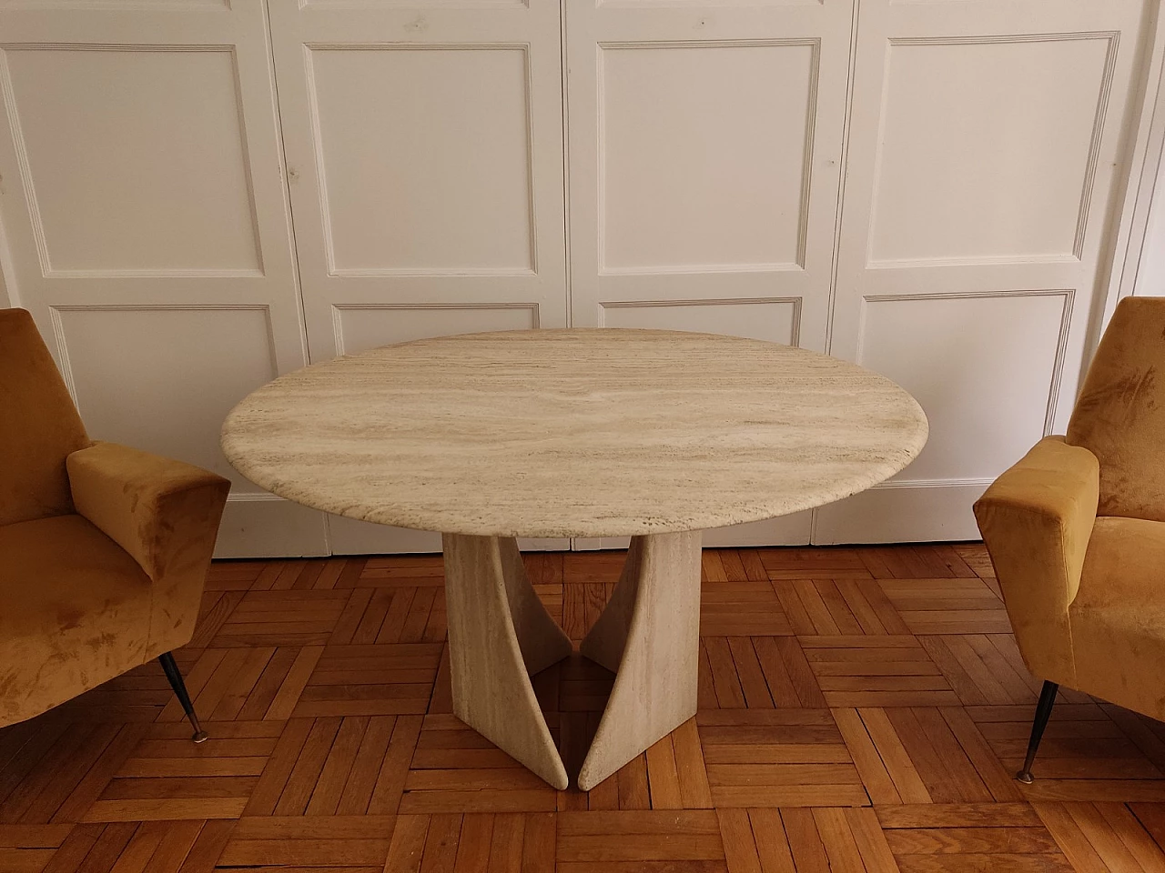 Round travertine table with helicoidal base by Claude Berraldacci, 1990s 5