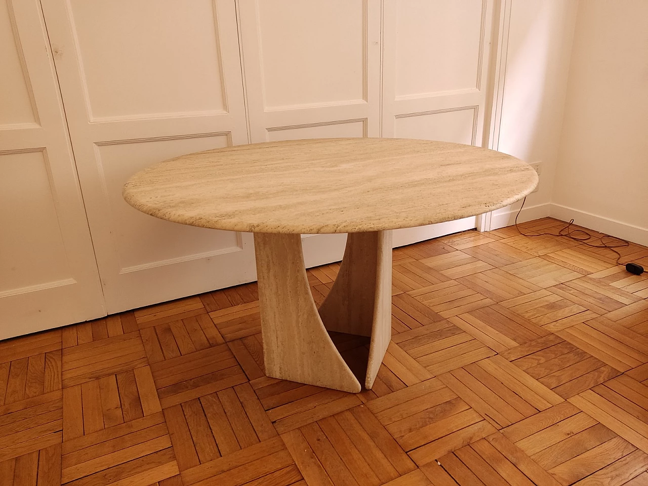 Round travertine table with helicoidal base by Claude Berraldacci, 1990s 9