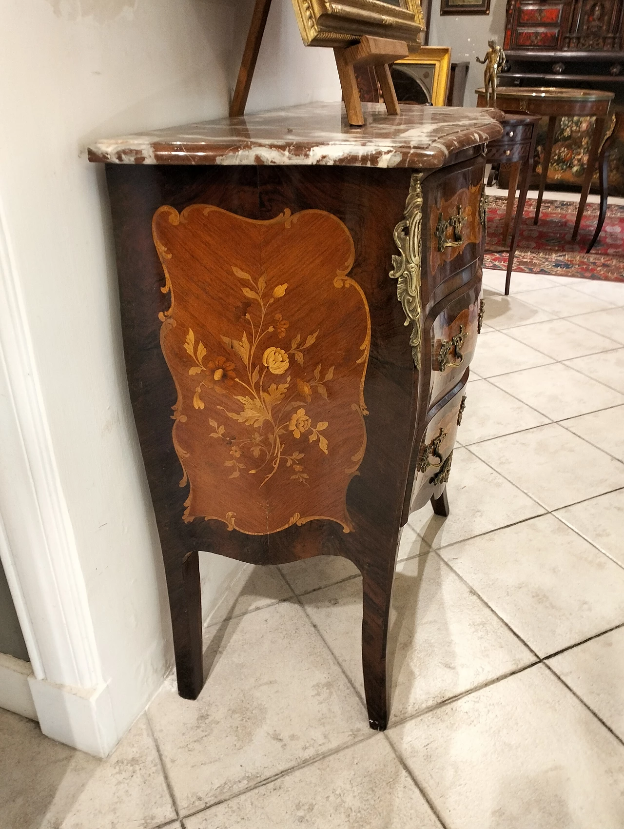 Louis XVI chest of drawers with Rosso Francia marble top, 18th century 2