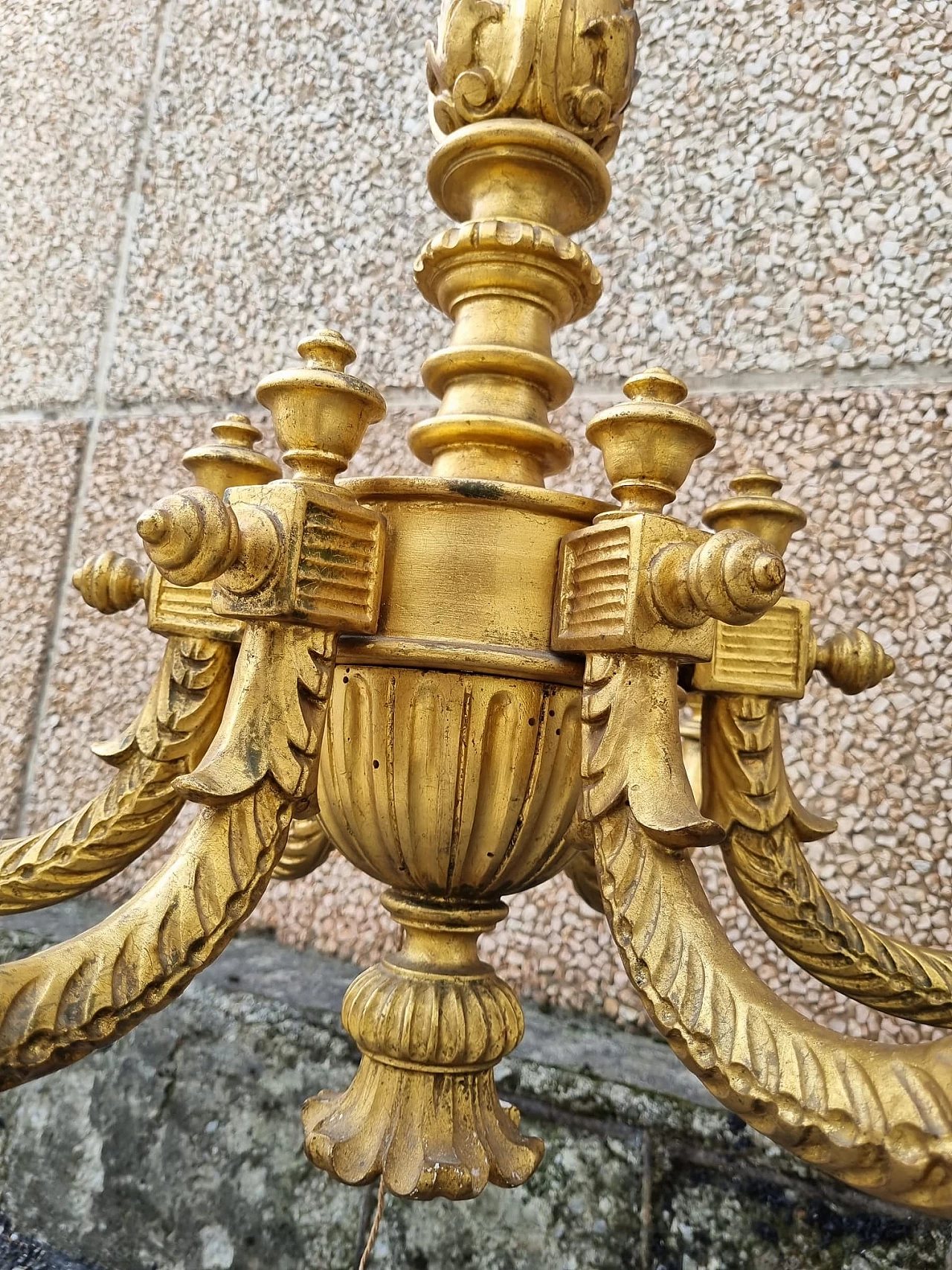 Six-light gilded wood chandelier, early 20th century 7