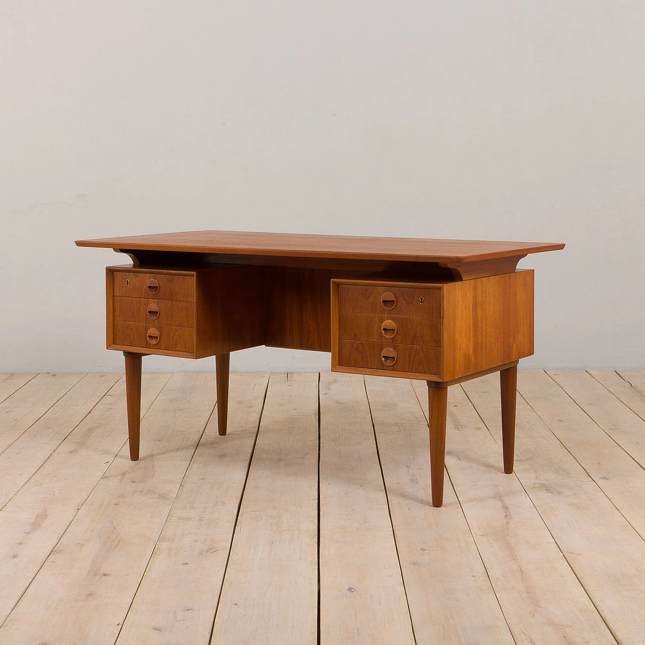 Teak desk in the style of Kai Kristiansen, 1960s 3