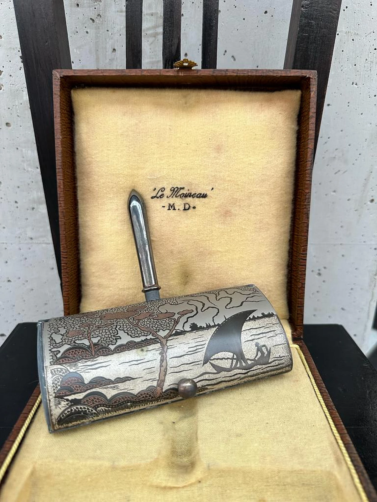 Metal crumb sweeper with box, 1930s 3