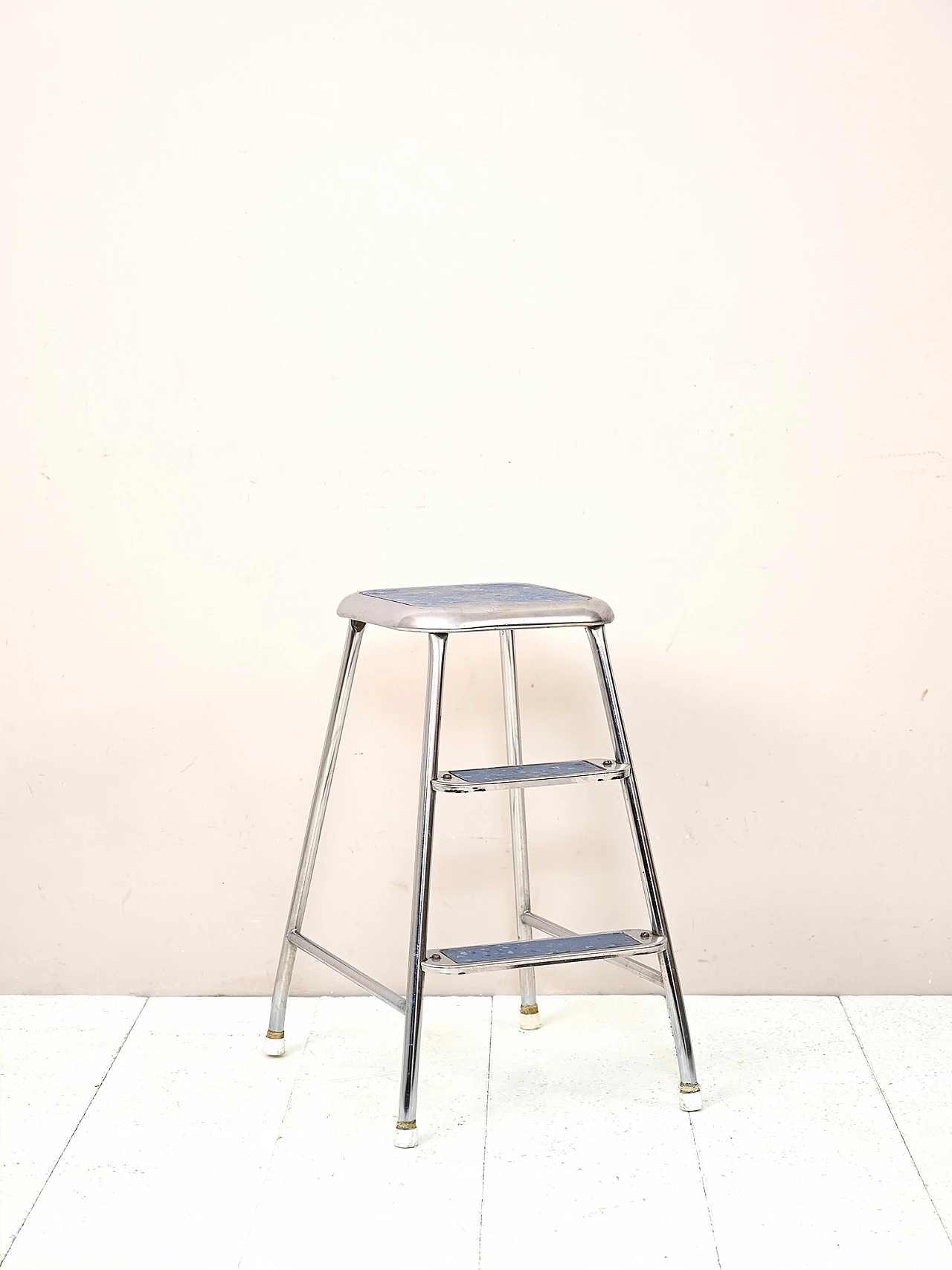 Swedish blue metal ladder, 1960s 2