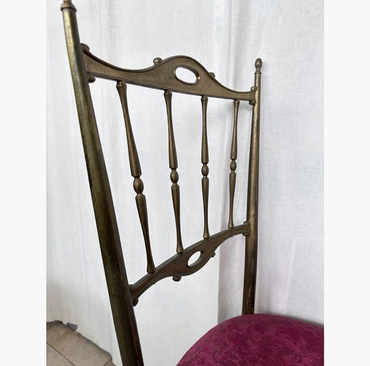 Pair of Chiavari chairs in brass and fabric, 1950s 6