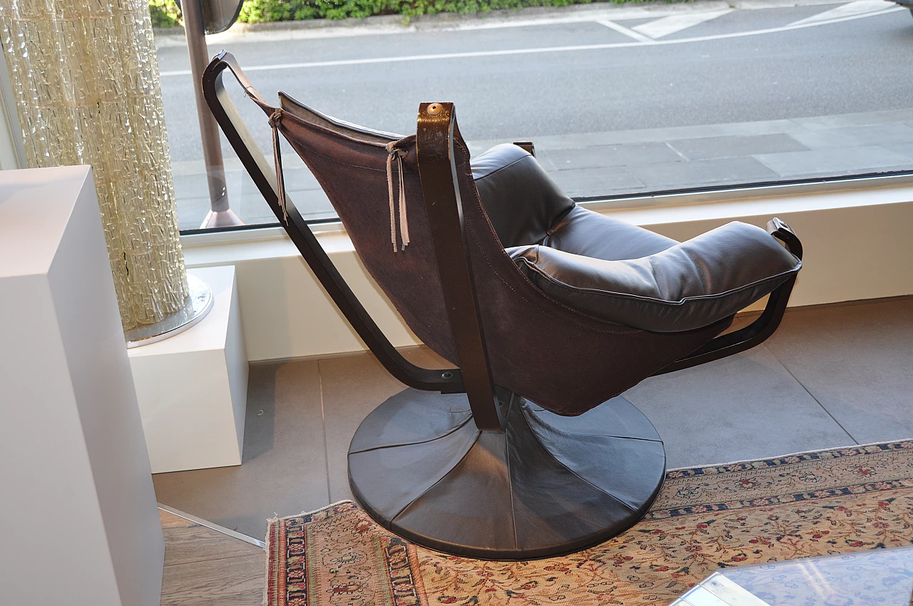 Leather swivel armchair, 1980s 3