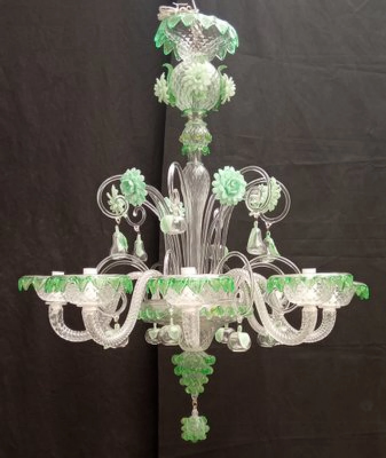 Eight-light chandelier in green Murano glass, 1970s 2