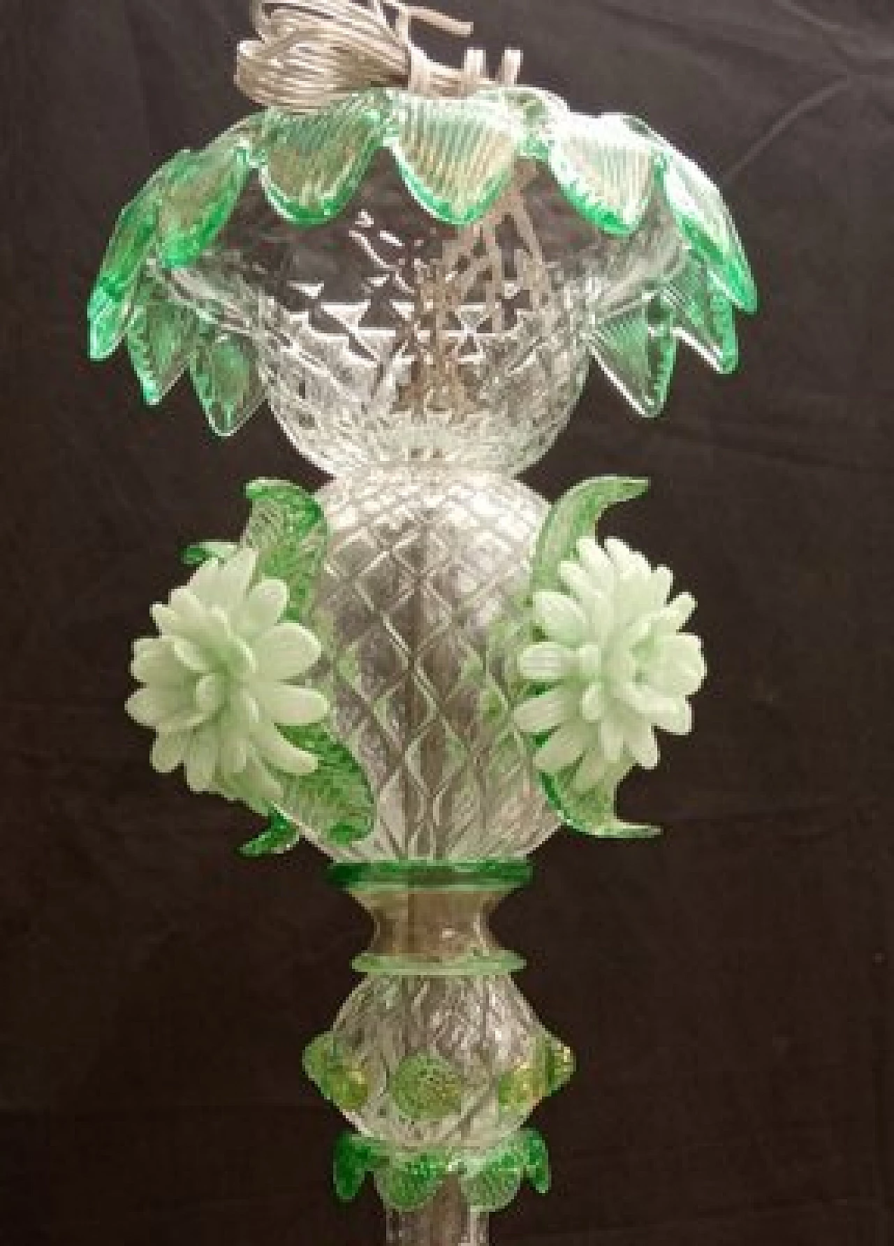 Eight-light chandelier in green Murano glass, 1970s 16