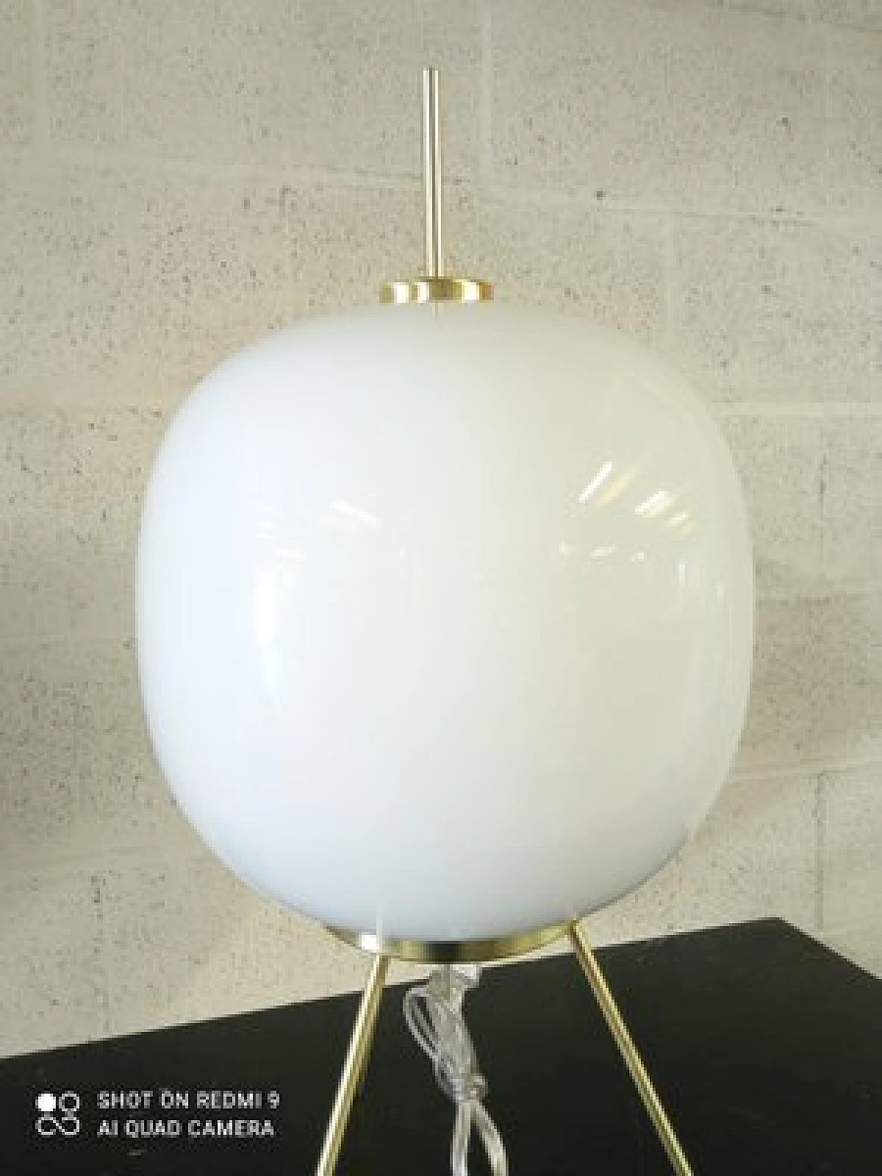 White Murano glass table lamp with metal frame, 1970s 6