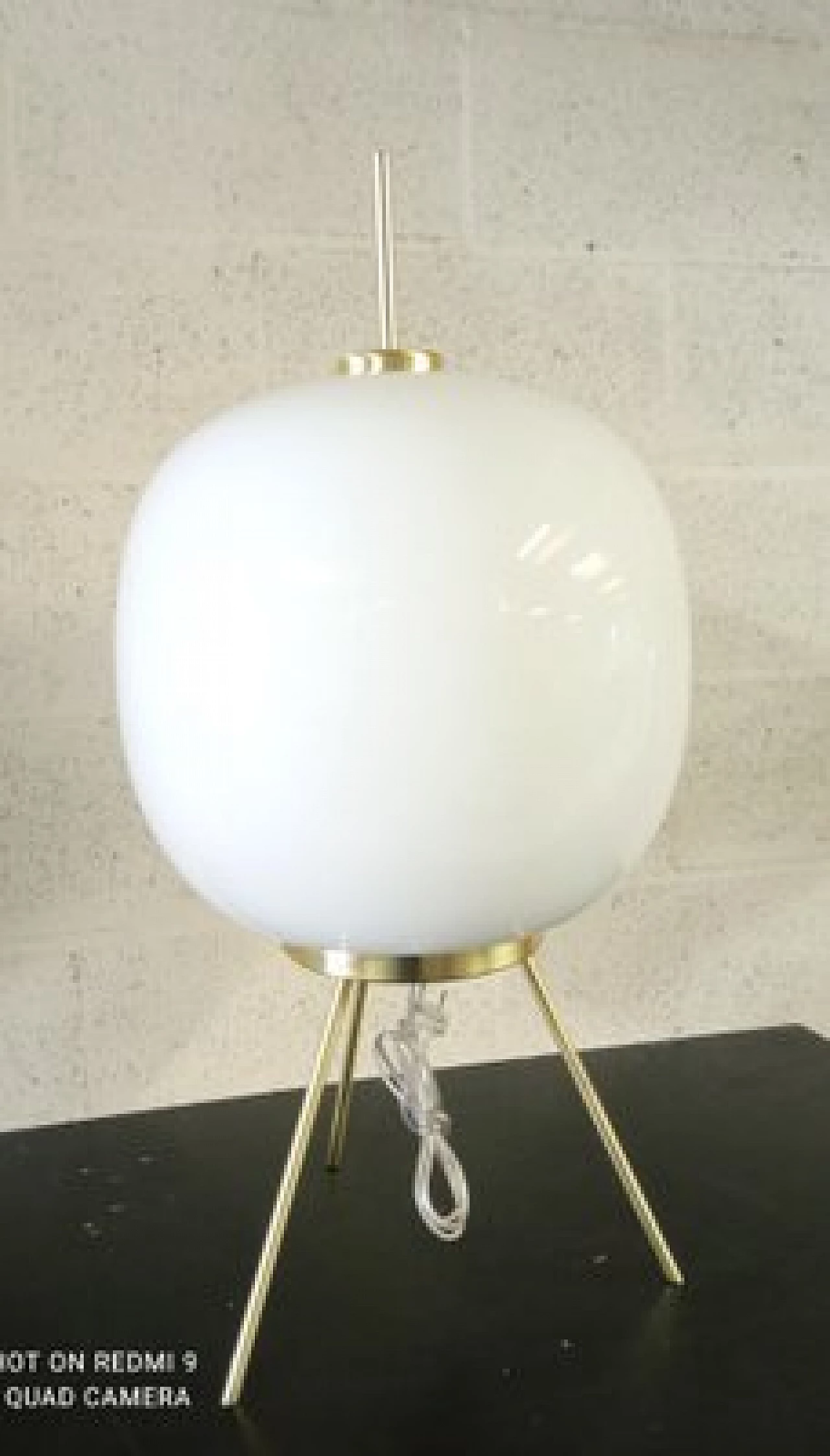 White Murano glass table lamp with metal frame, 1970s 13