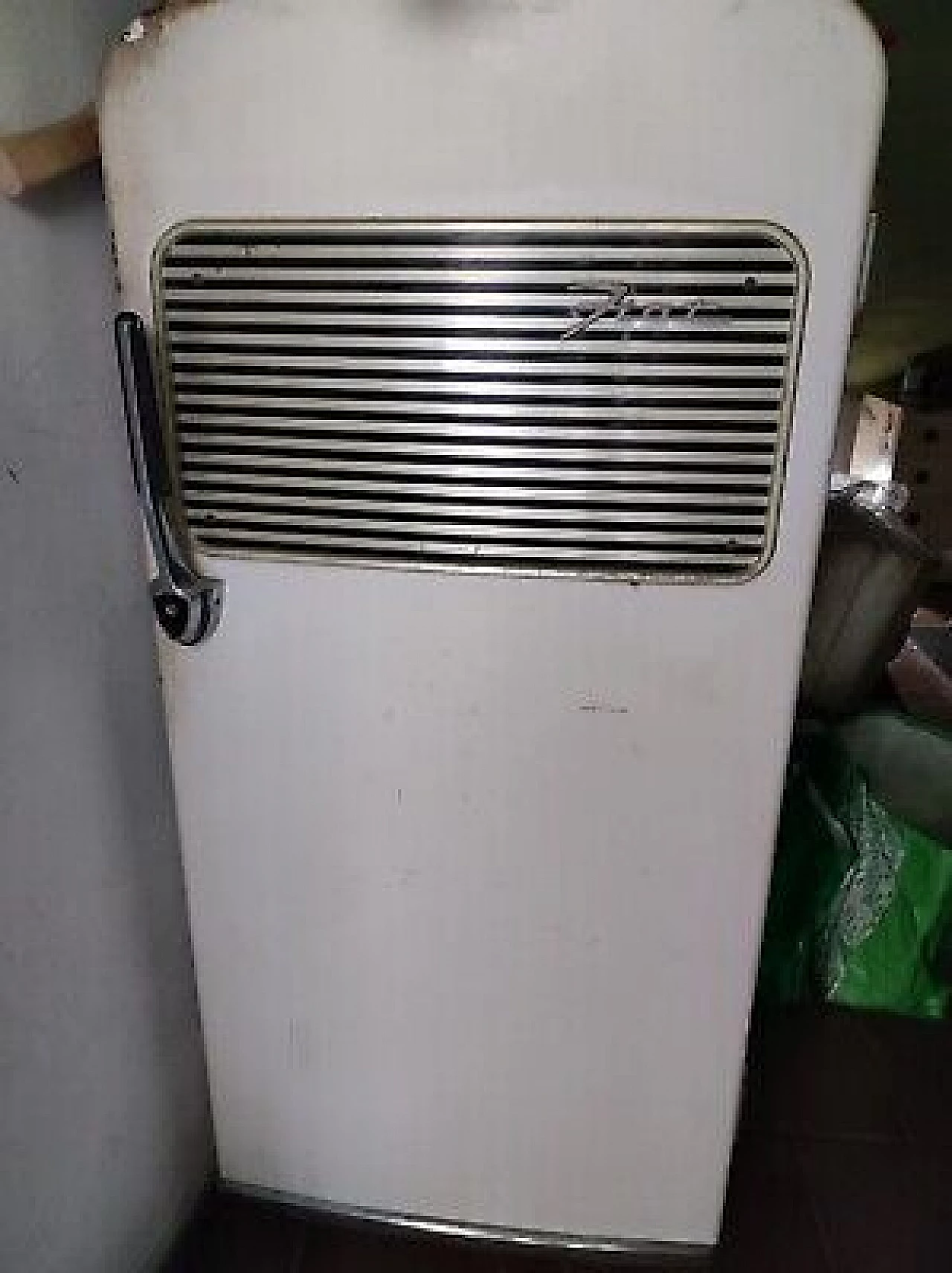 Refrigerator 9005 by FIAT, 1950s 23