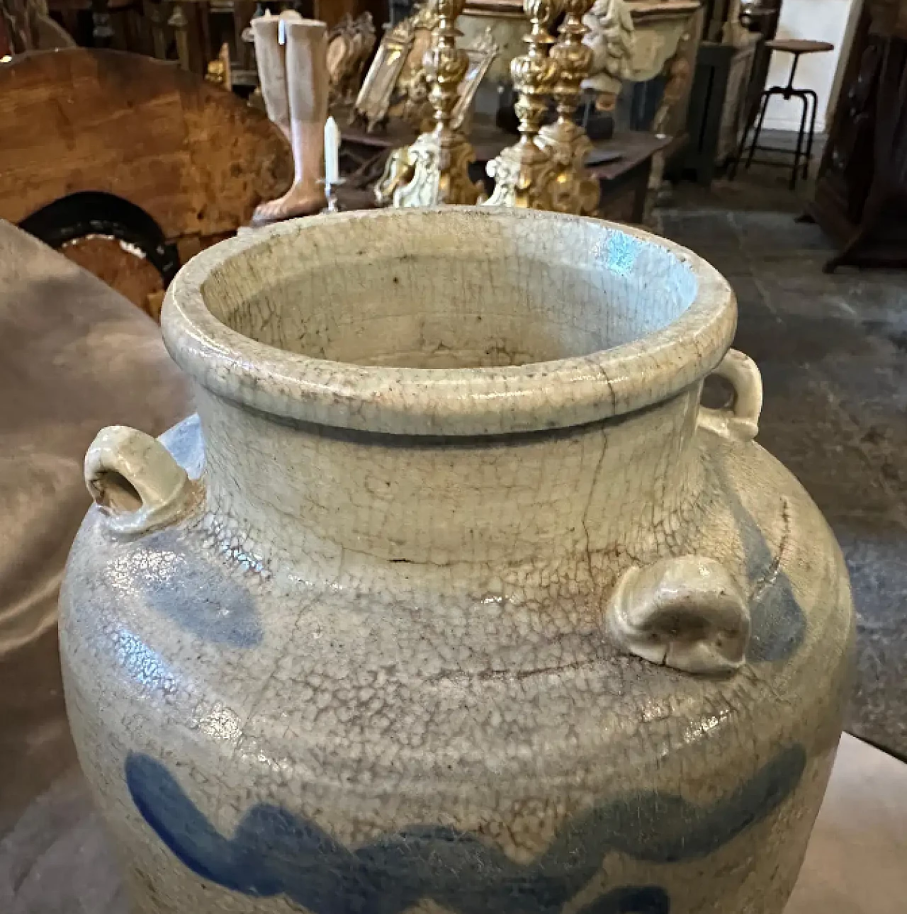 Chinese blue and white ceramic jug, late 19th century 4