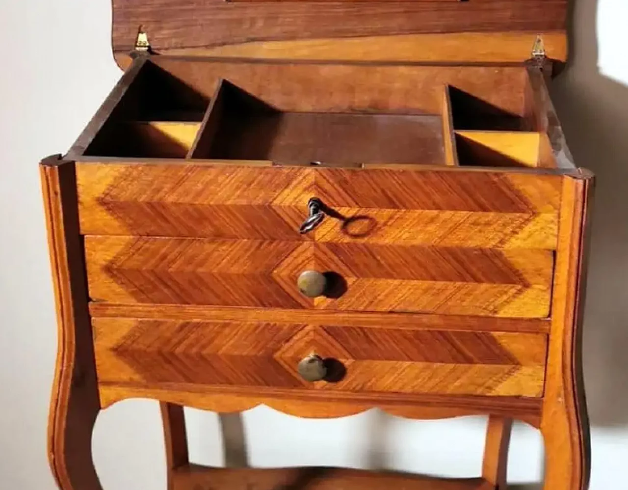 French dressing table in Louis Philippe style with mirror and drawers, late 19th century 9