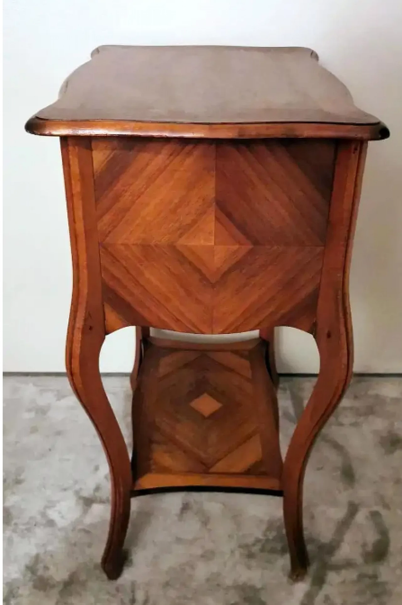 French dressing table in Louis Philippe style with mirror and drawers, late 19th century 18