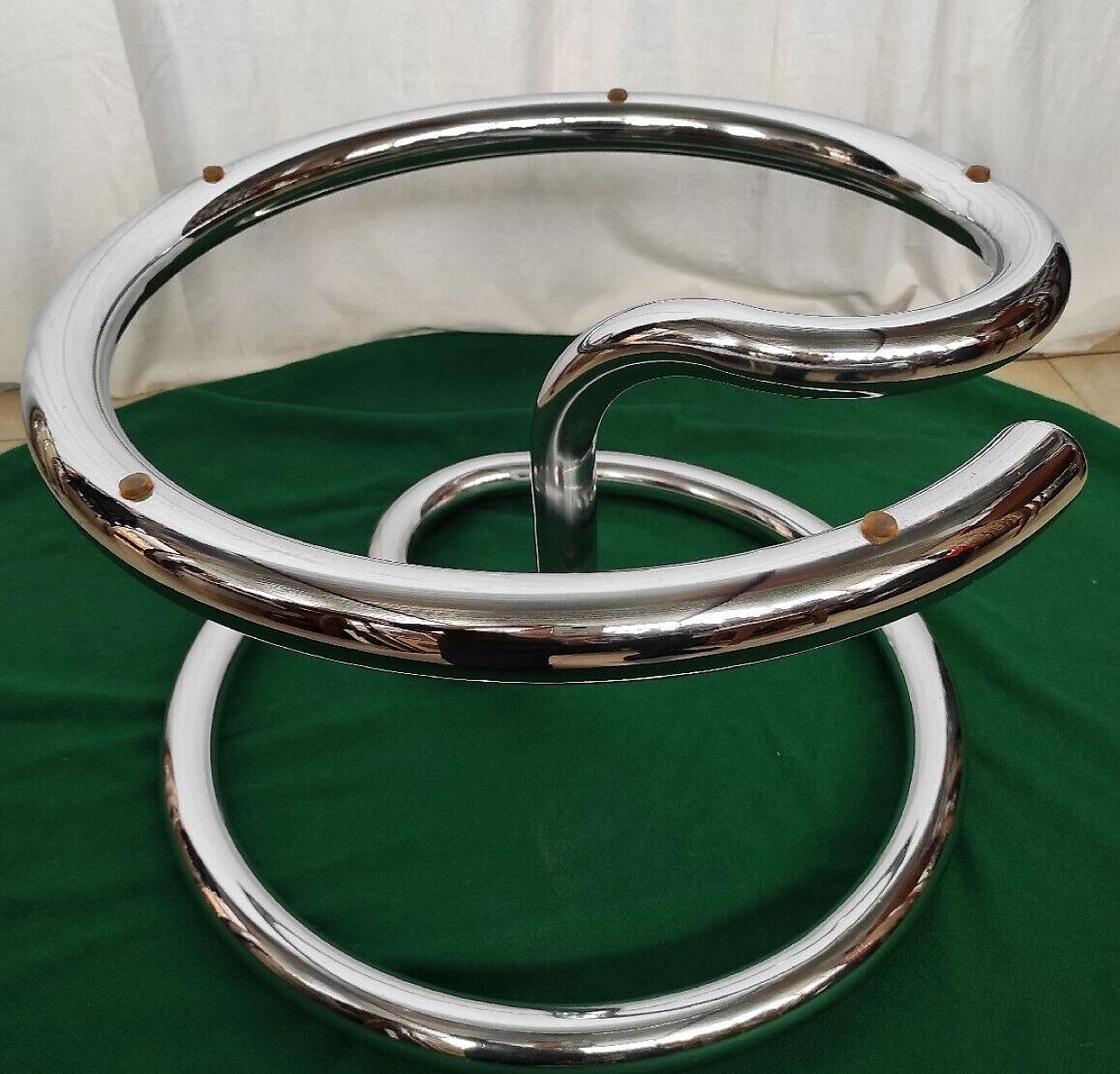 Cobra coffee table in chrome-plated metal with smoked glass top, 1970s 5