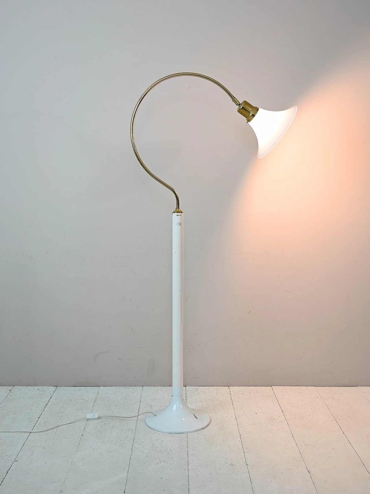 C-shaped floor lamp with plastic shade, 1960s 3