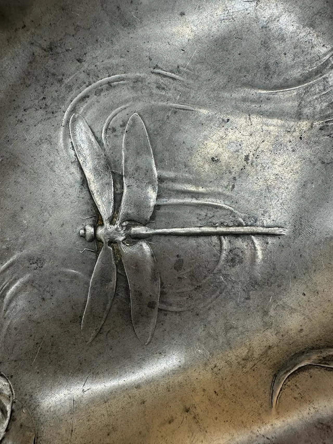 Pewter tray with dragonfly and flowers, 1920s 2