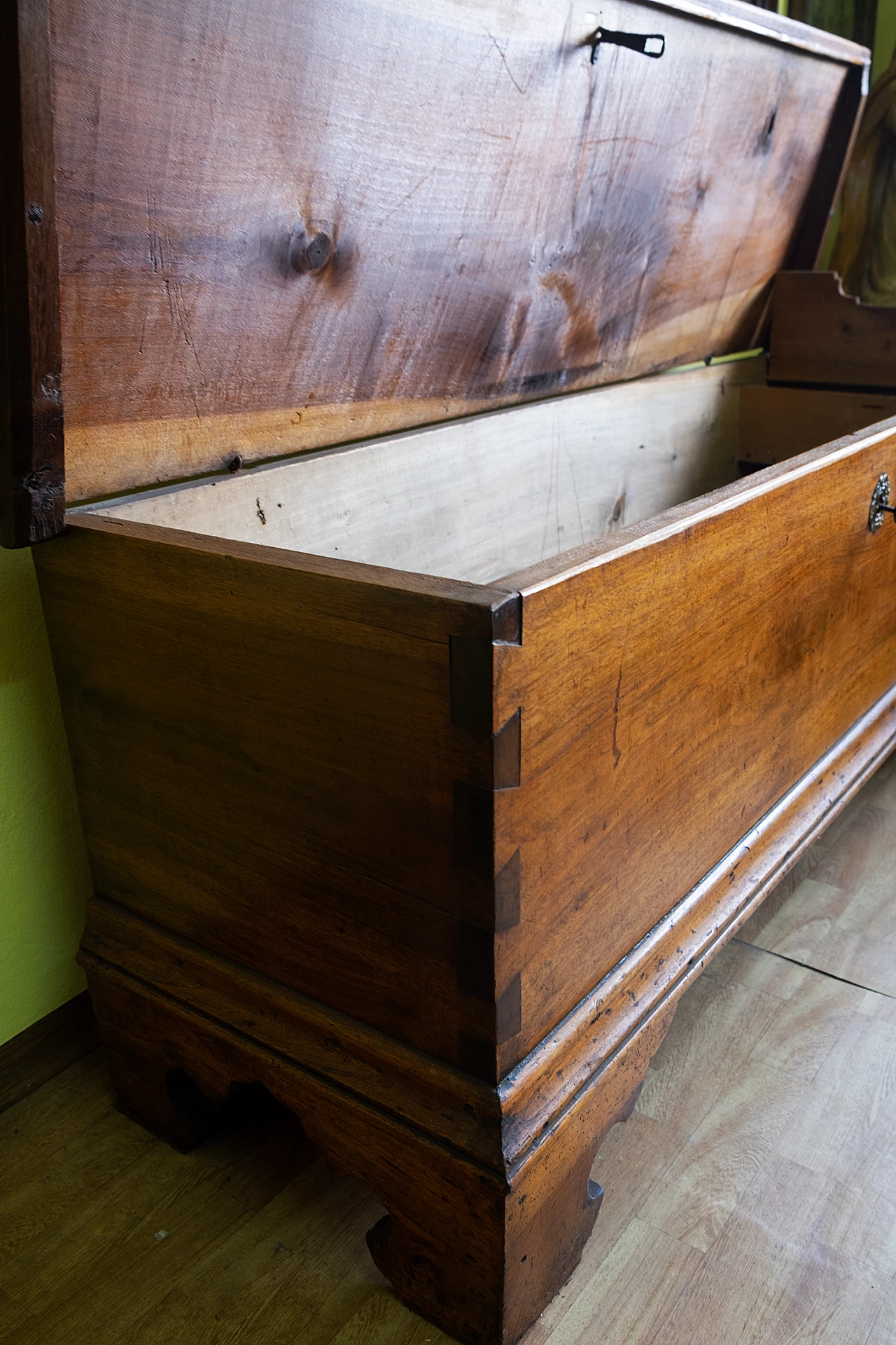 Rectangular walnut covered chest, mid-18th century 12