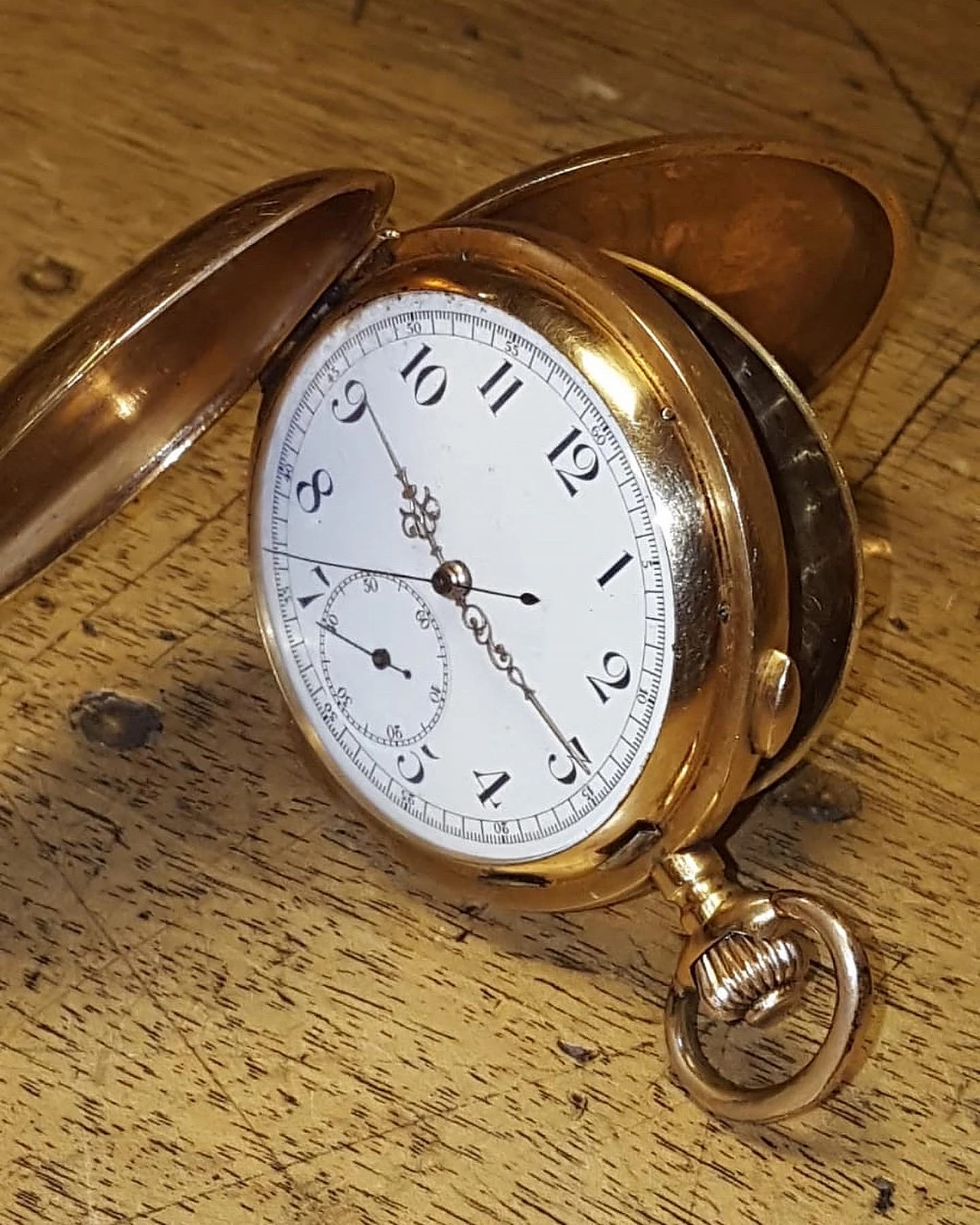 Red gold chronograph, early 20th century 2