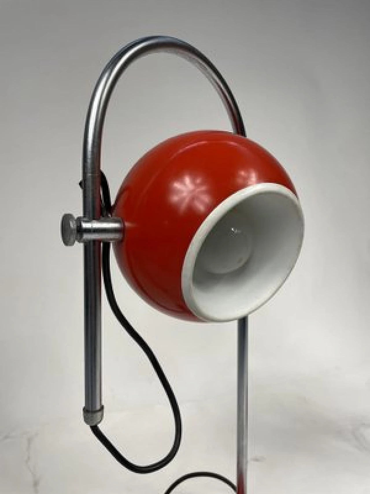 Pair of Space Age adjustable metal table lamps, 1970s 4