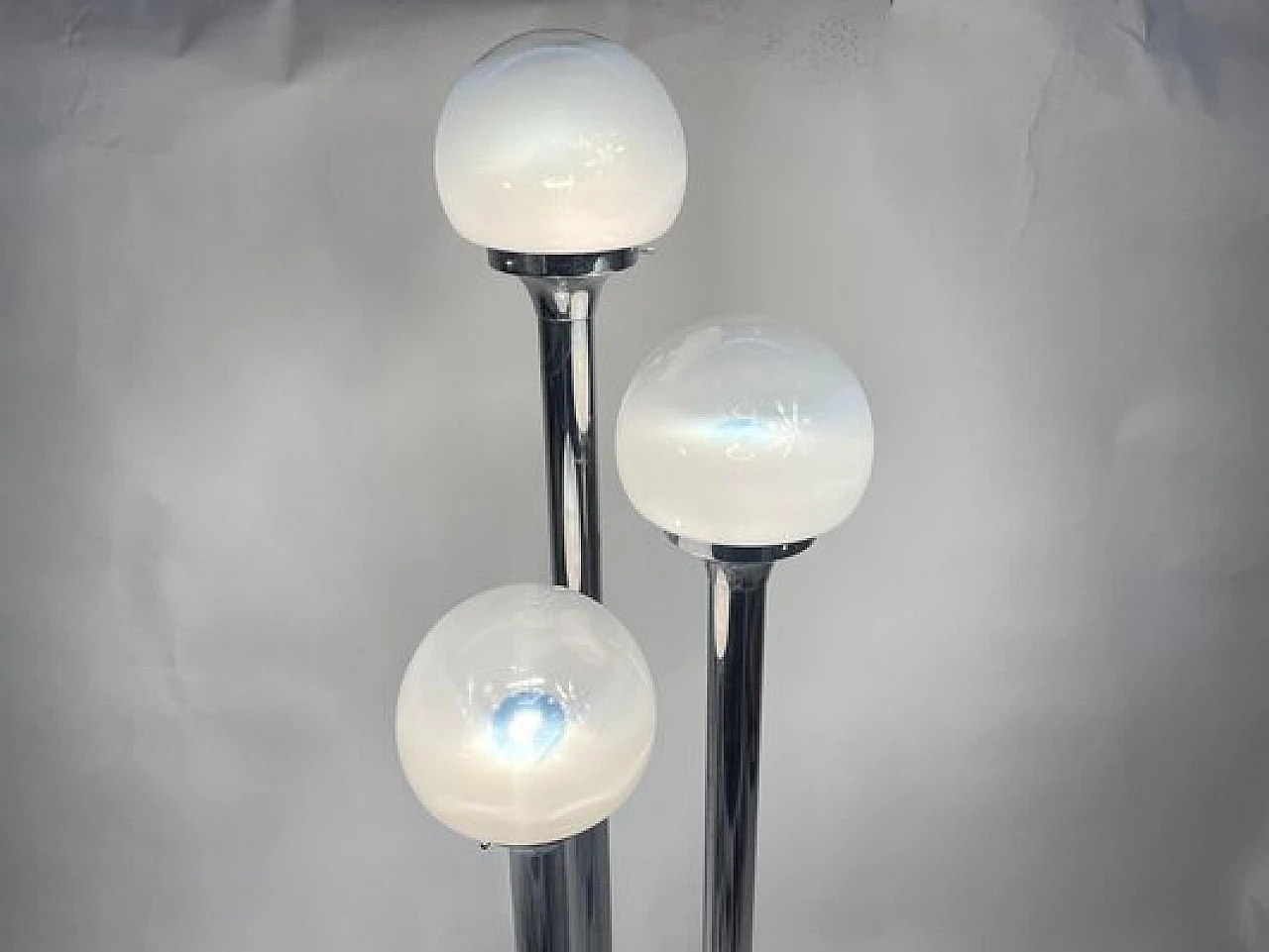 Three-light chromed steel and Murano glass floor lamp, 1960s 3