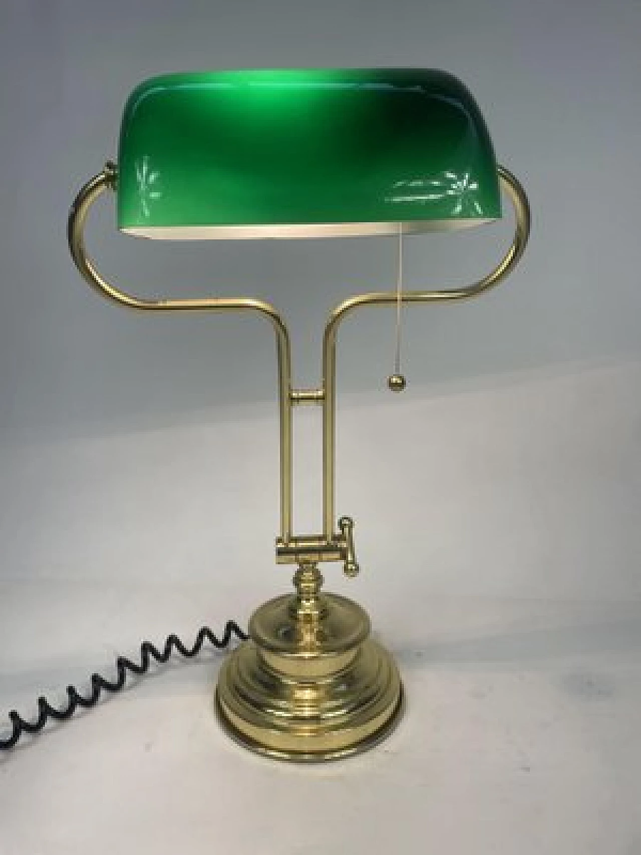 Lampada da tavolo ministeriale con vetro verde, anni '70 7