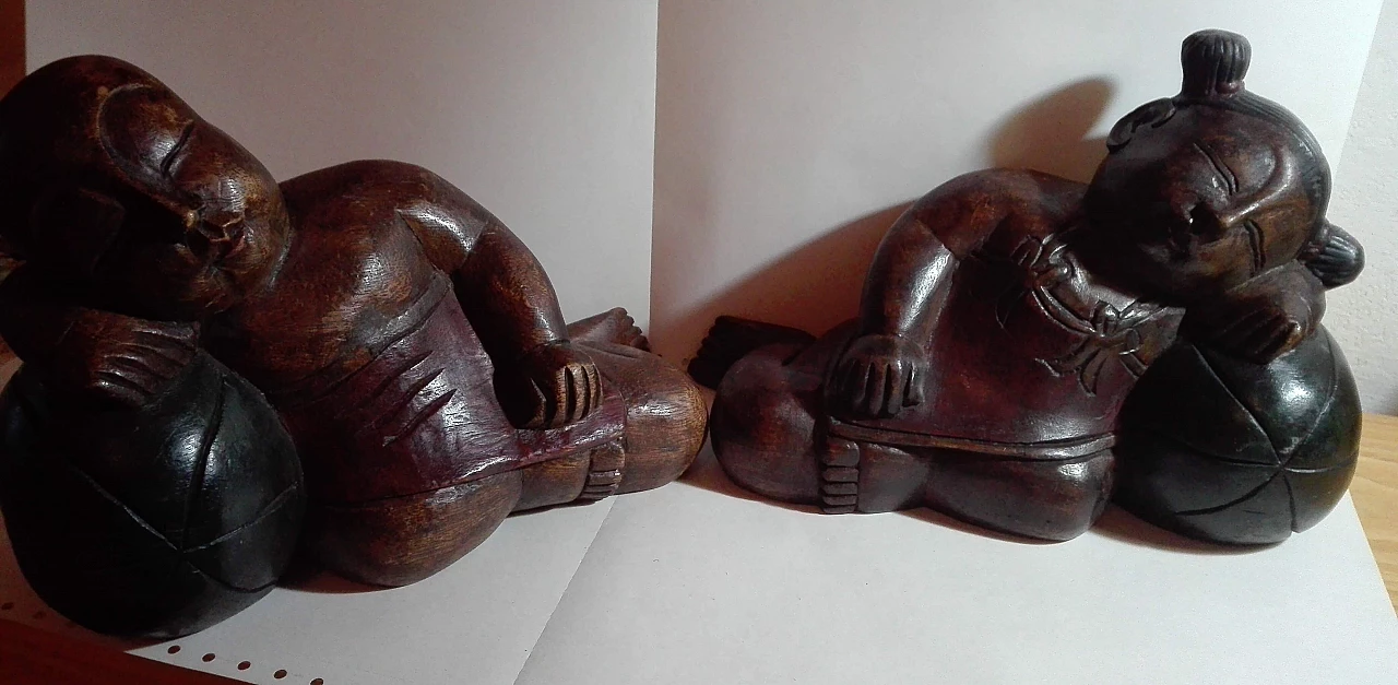 Pair of solid wood sculptures of sleeping figures, 1980s 3