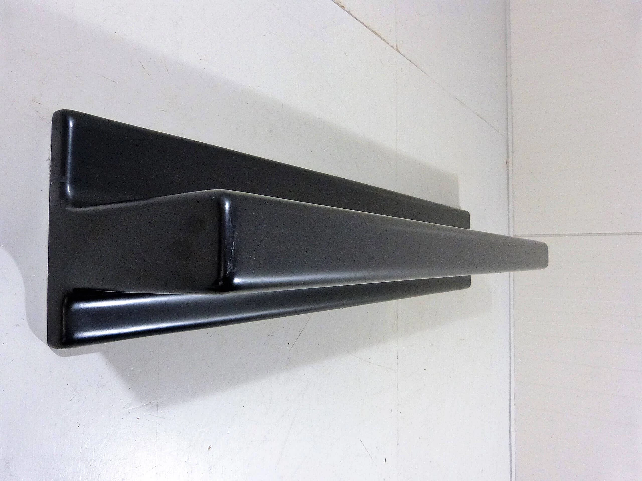 Pair of black fibreglass wall brackets, 1960s 8