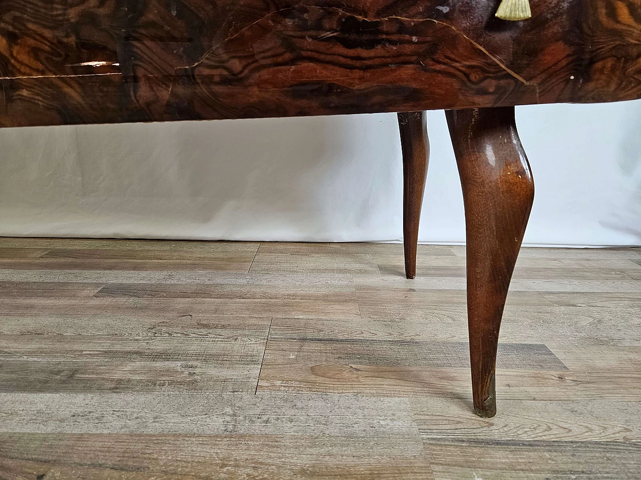 Mid Century chest of drawers with marbled glass top and curved legs, 1950s 24