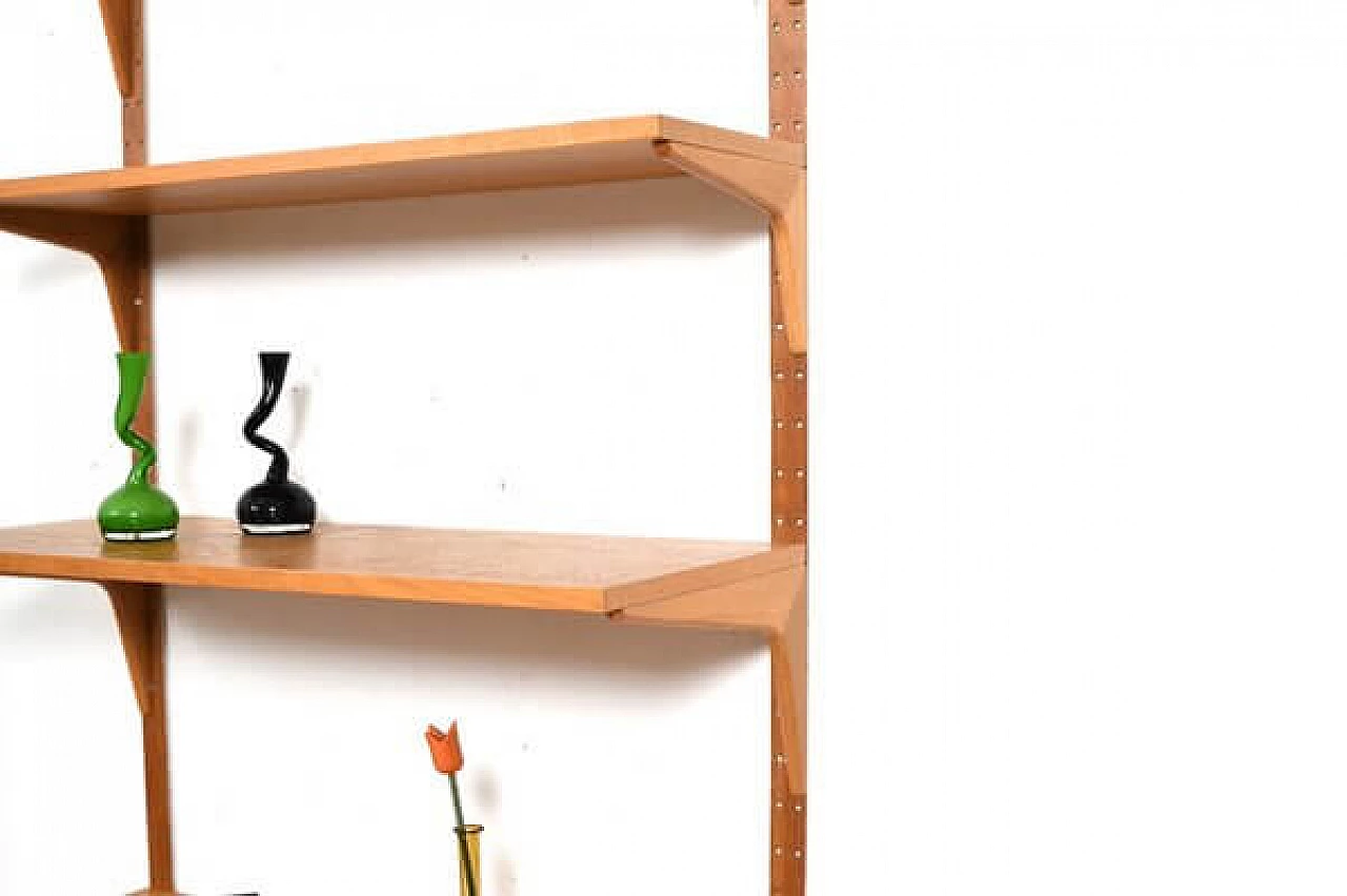 Oak hanging bookcase by Thygesen & Sørensen for HG Furniture, 1960s 3