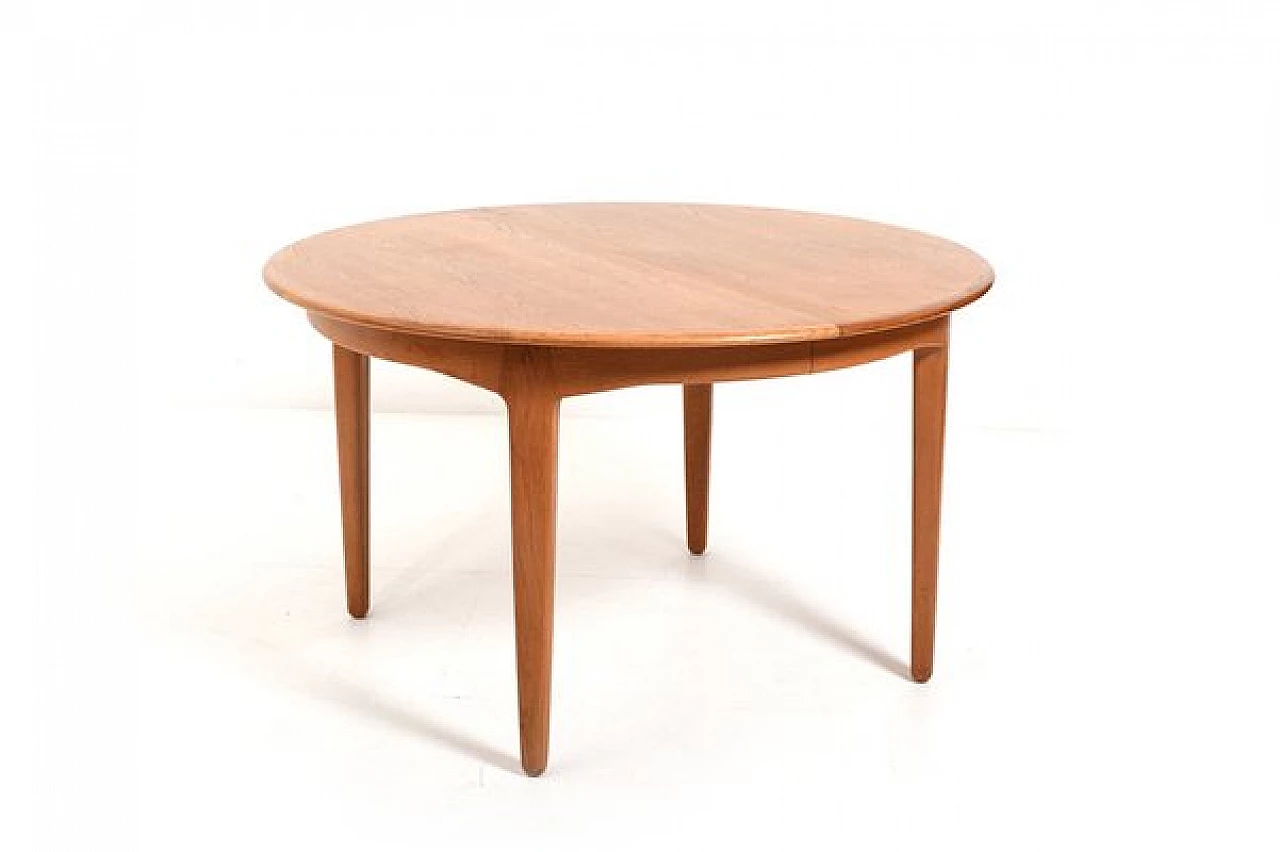 Oak dining table 62 by Henning Kjærnulf for Sorø Stolefabrik, 1960s 1