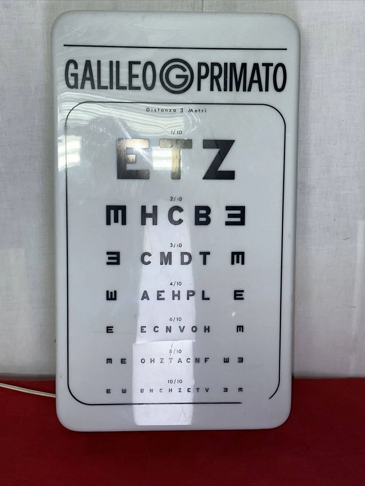 Lighted sign with Galileo Primato optometric table 2