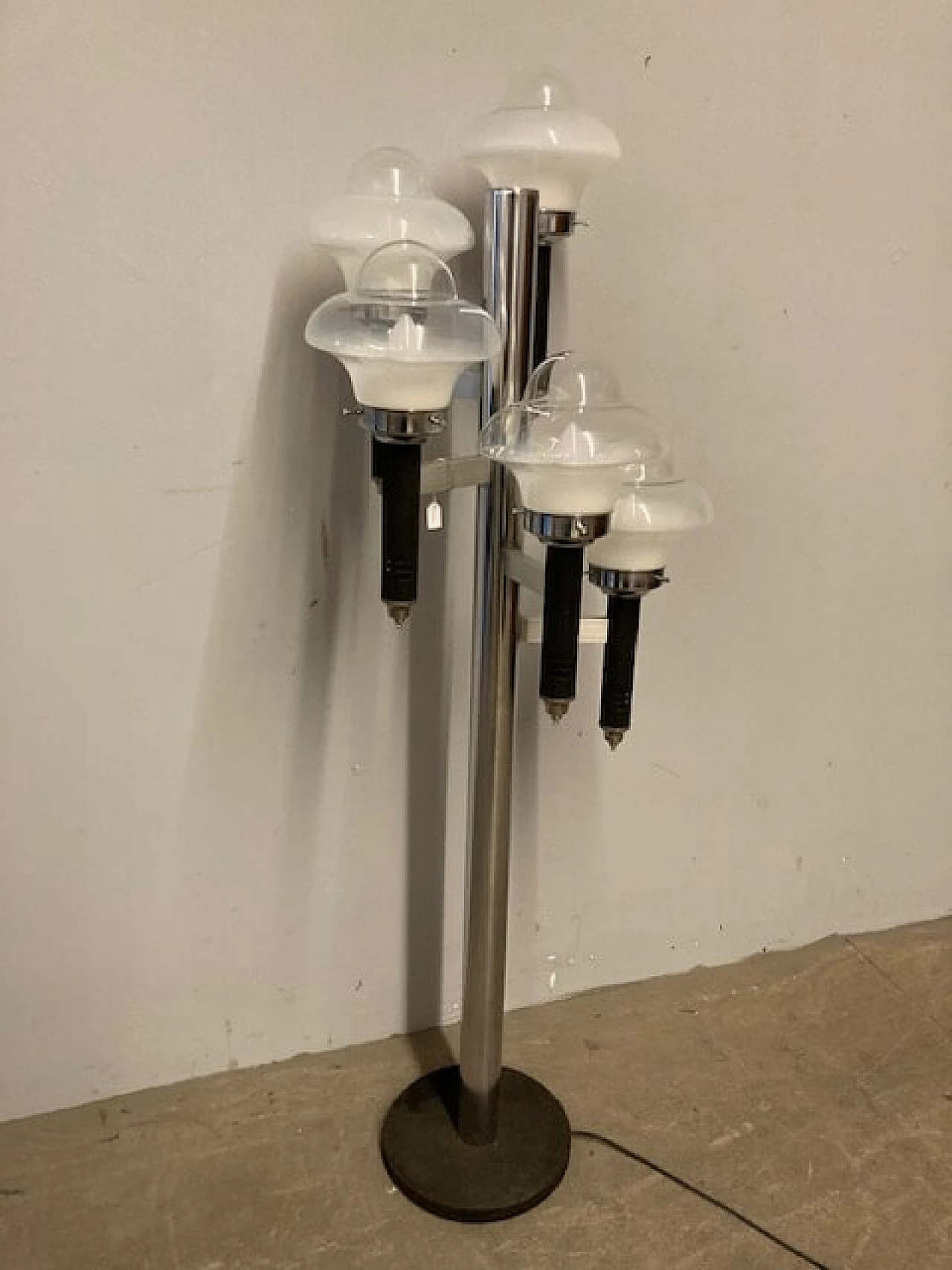 Five-light chromed metal and glass floor lamp, 1970s 1