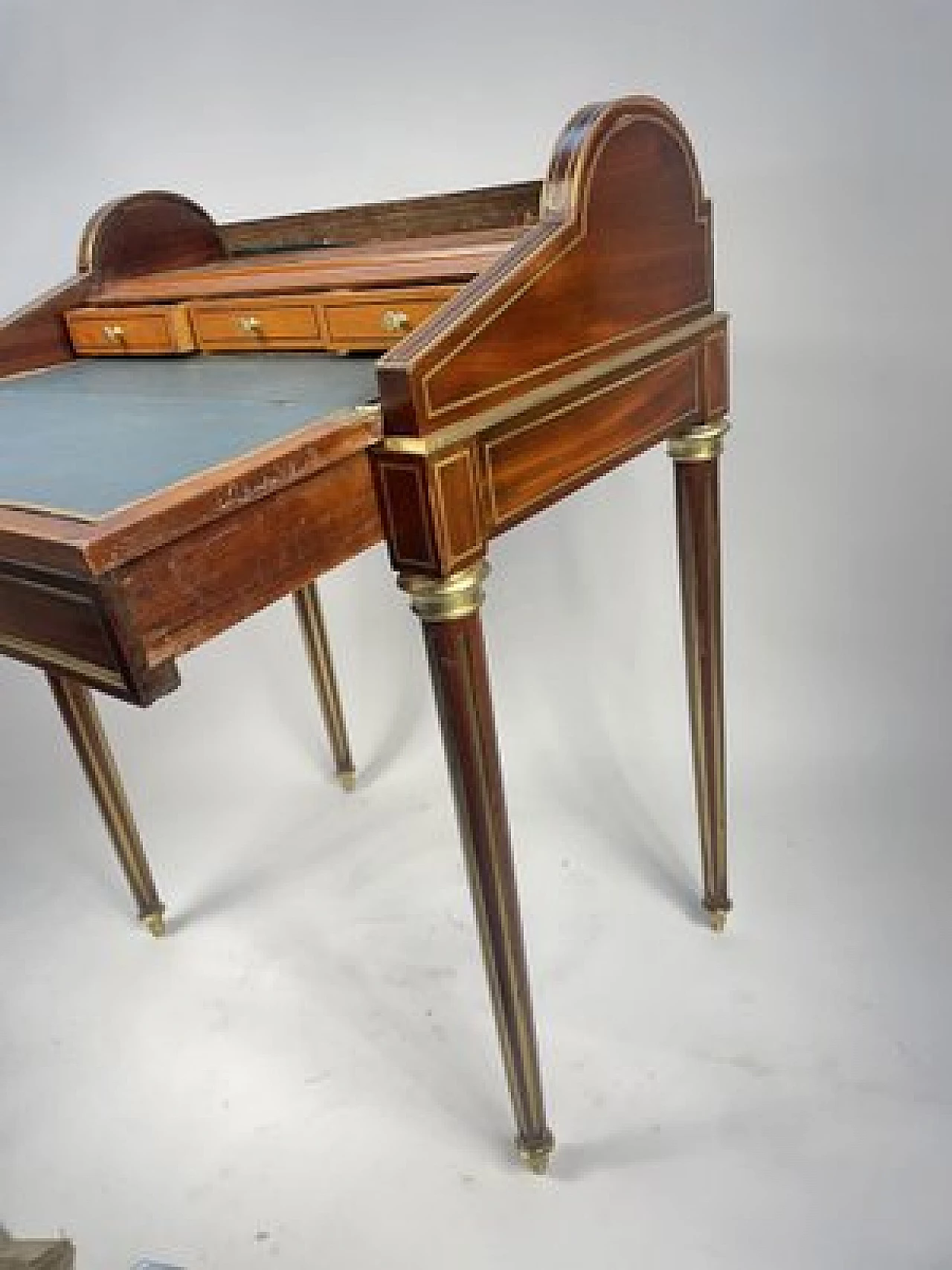 Napoleon III mahogany desk by Maison Krieger Paris, 19th century 12