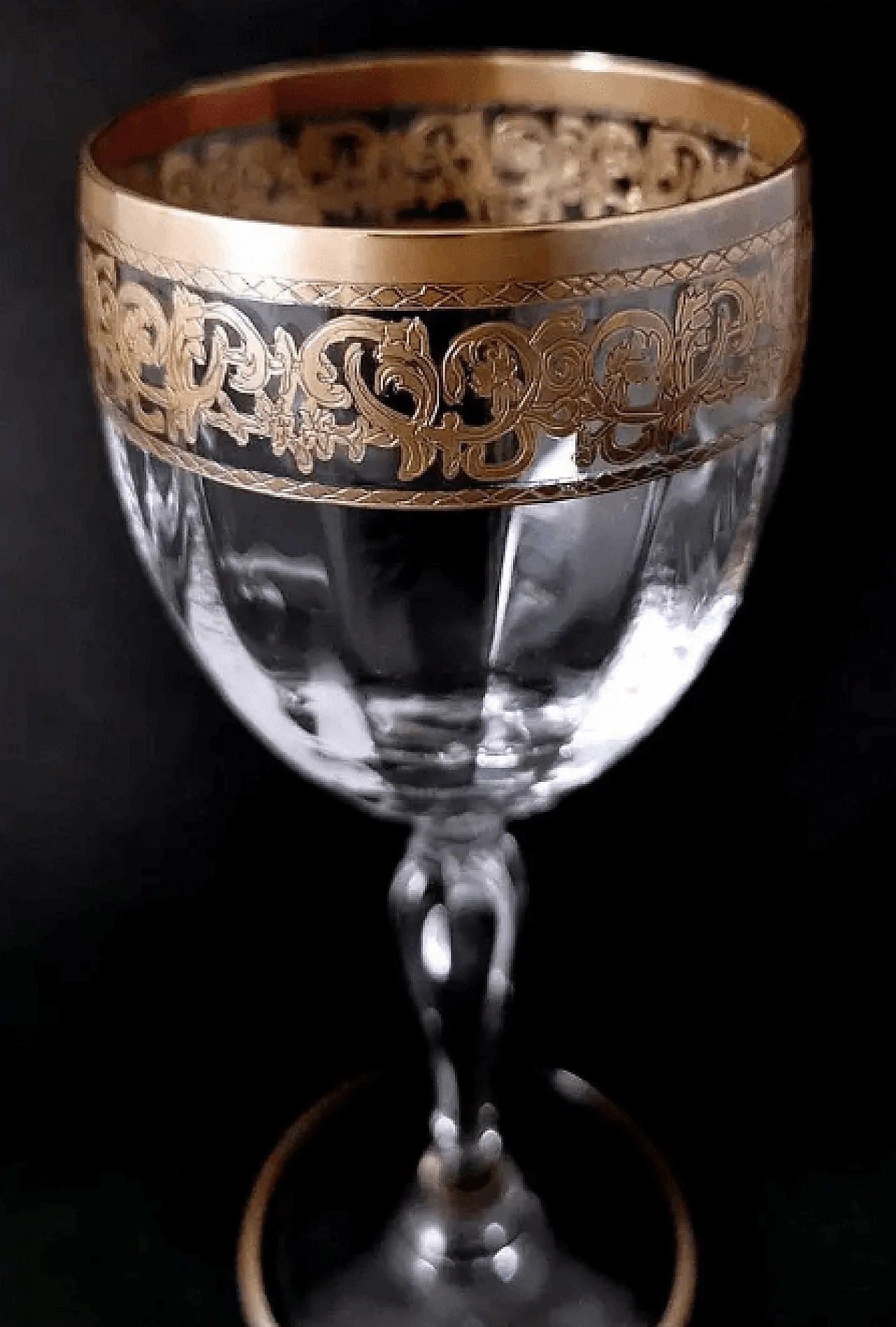 6 Transparent blown glass goblets with gilded rim in Louis XVI style, 1970s 12