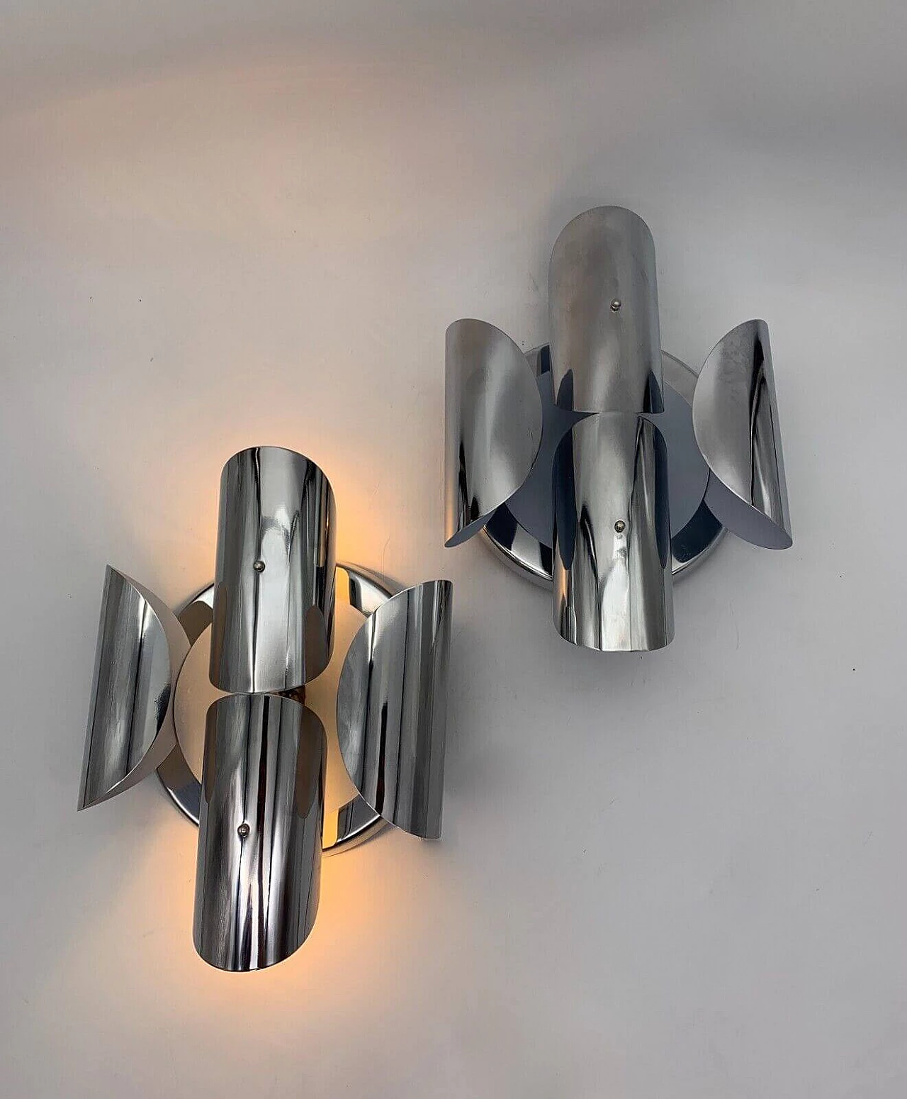 Pair of steel wall lights attributed to Reggiani, 1970s 6