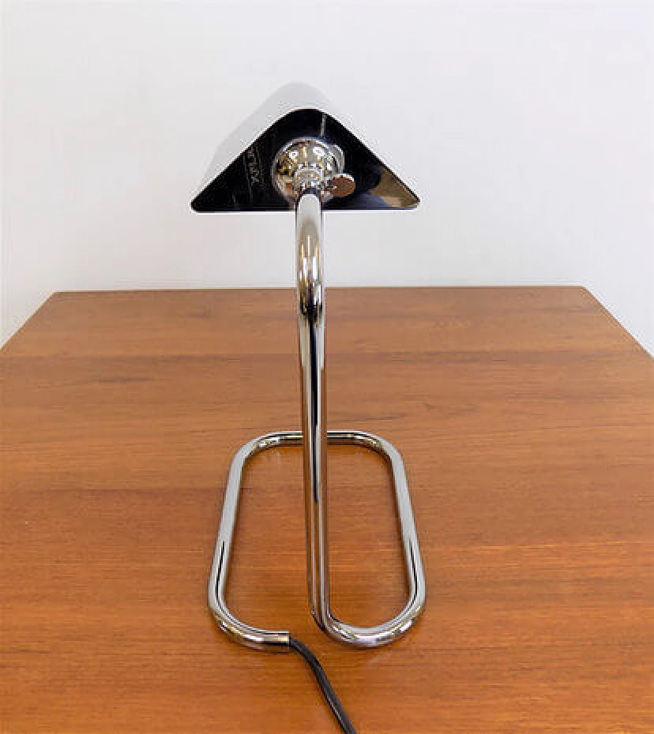 Adjustable metal table lamp by Florian Schulz, 1970s 2