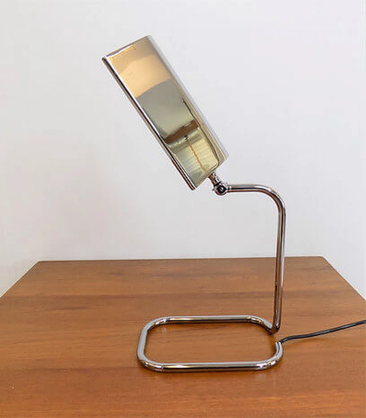 Adjustable metal table lamp by Florian Schulz, 1970s 3