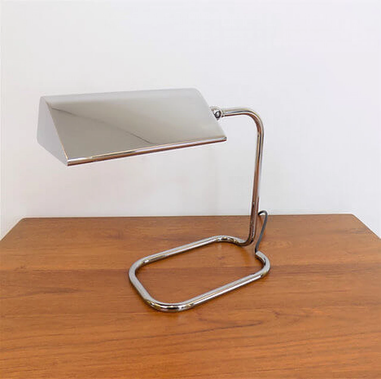 Adjustable metal table lamp by Florian Schulz, 1970s 4