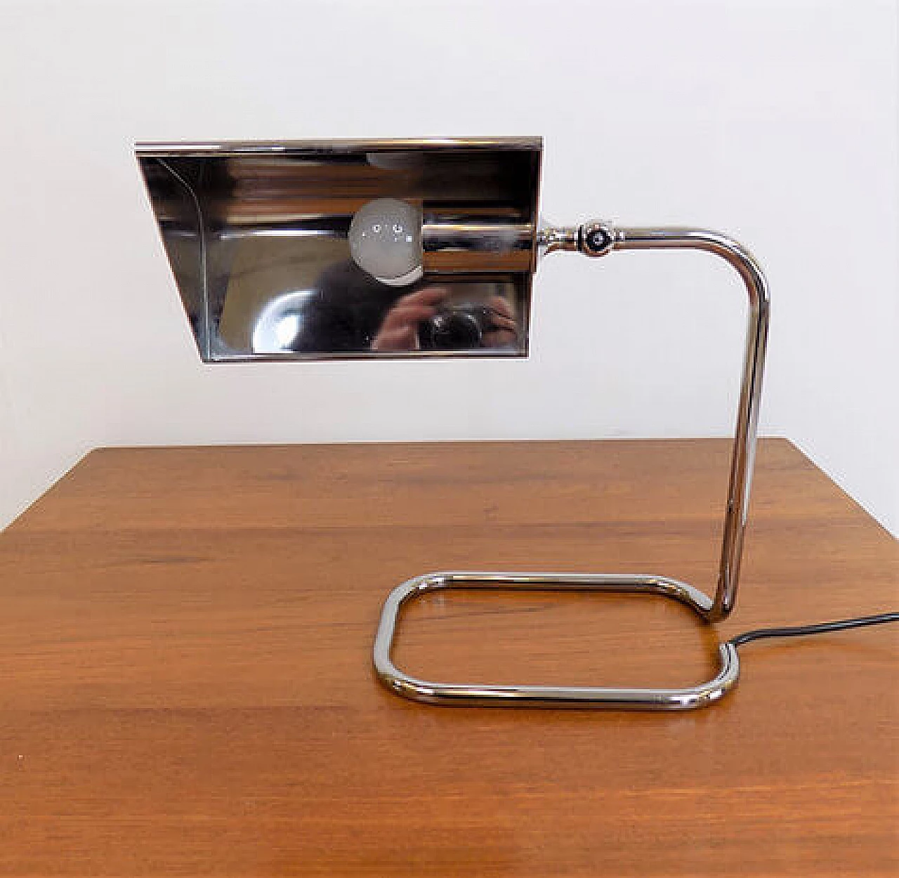 Adjustable metal table lamp by Florian Schulz, 1970s 12