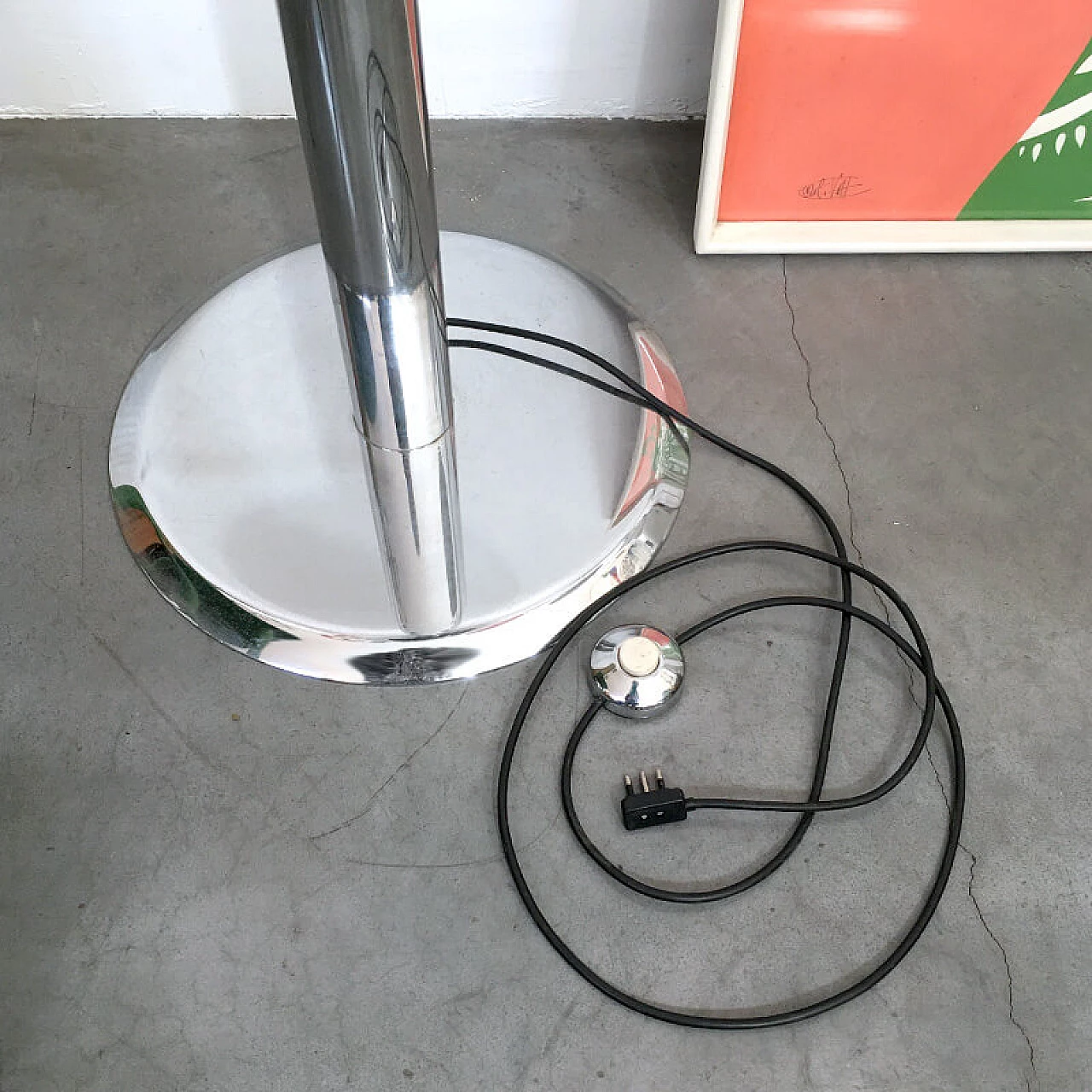 Floor lamp in chrome-plated steel with plastic diffuser, 1970s 8