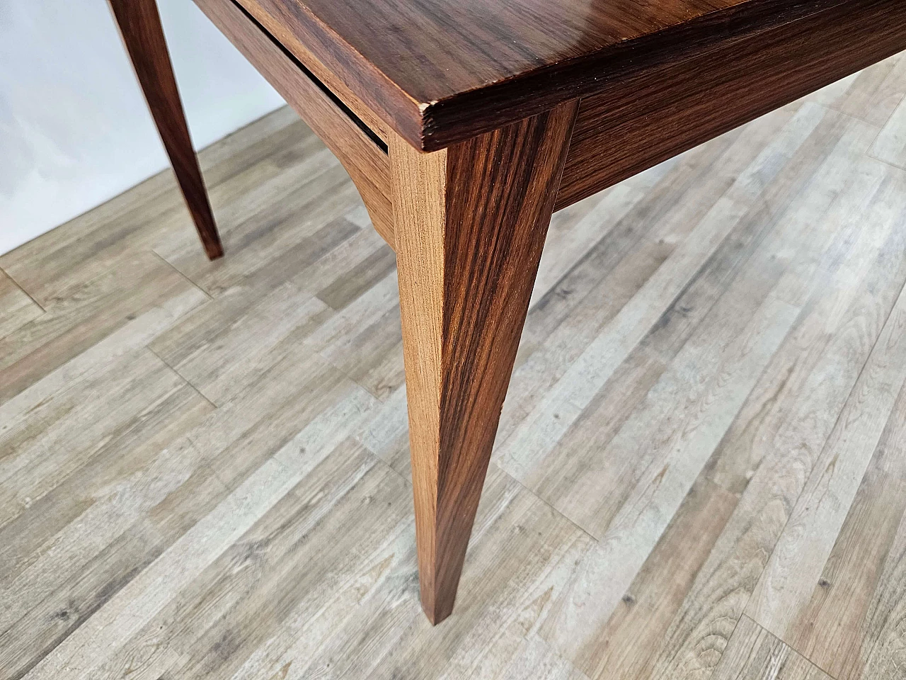 Scandinavian-style laminate extending table, 1960s 22