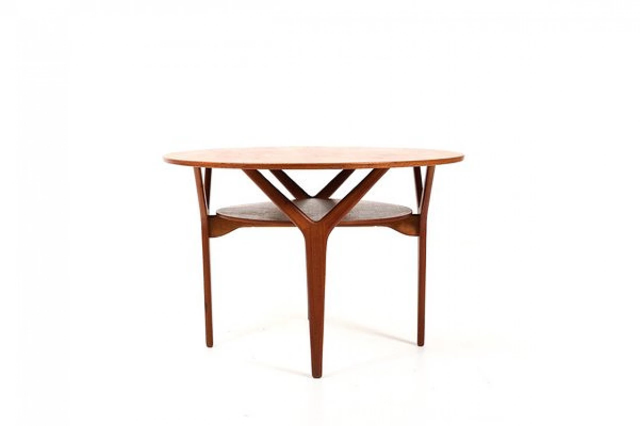 Round teak sofa table by Arne Vodder for Vamo Sønderborg, 1960s 2