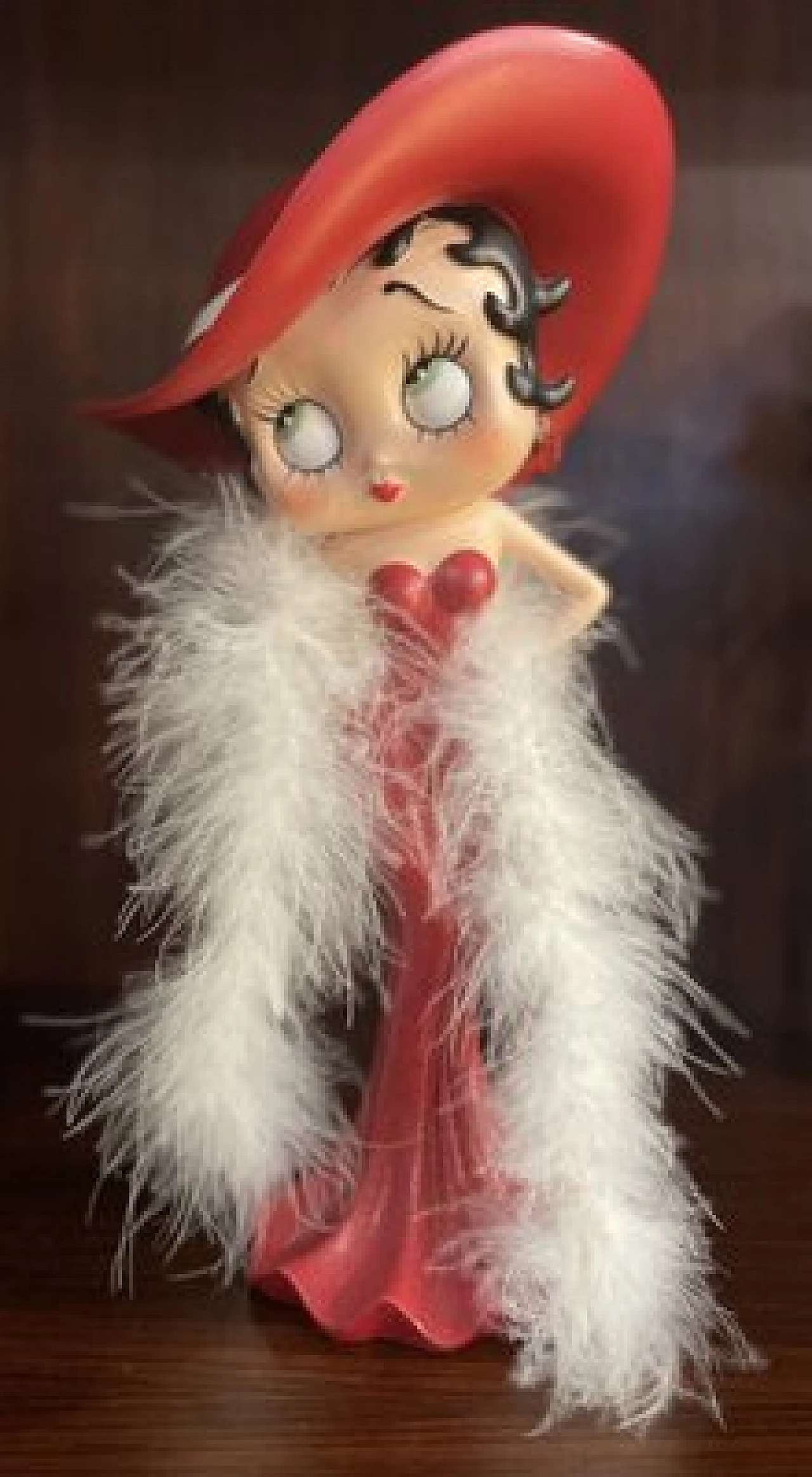 Statuetta di Betty Boop con boa di piume di Fleischer Studios, 2003 2