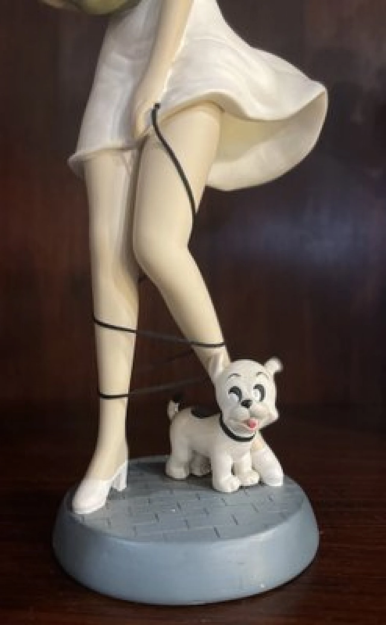 Statuetta da collezione Betty Boop con cagnolino di Fleischer Studios, 2007 6