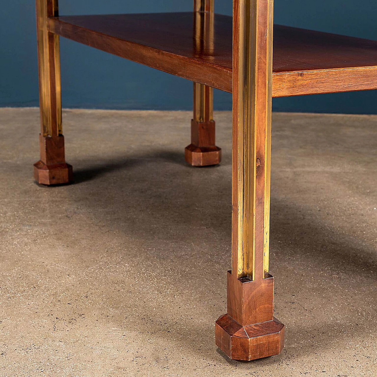 Walnut veneered wood coffee table with brass frames, 1960s 5