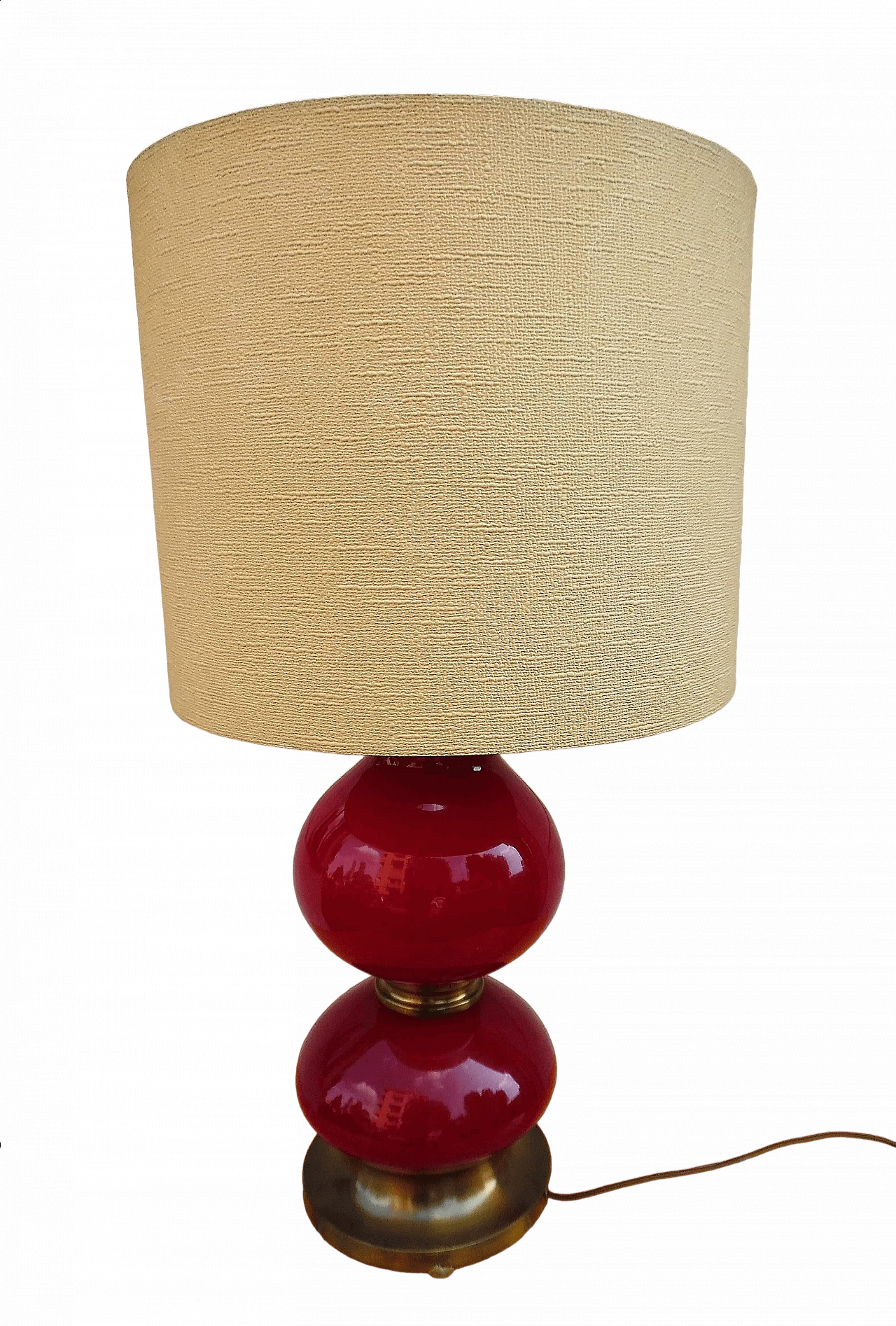 Burgundy glass and gilded metal table lamp, 1970s 4