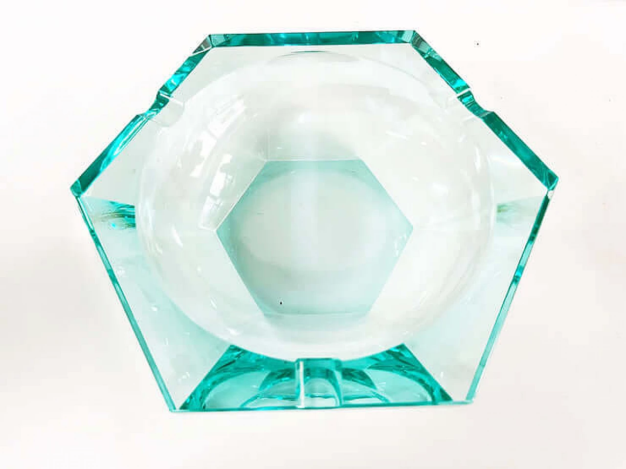 Hexagonal crystal ashtray attributed to Fontana Arte, 1970s 1