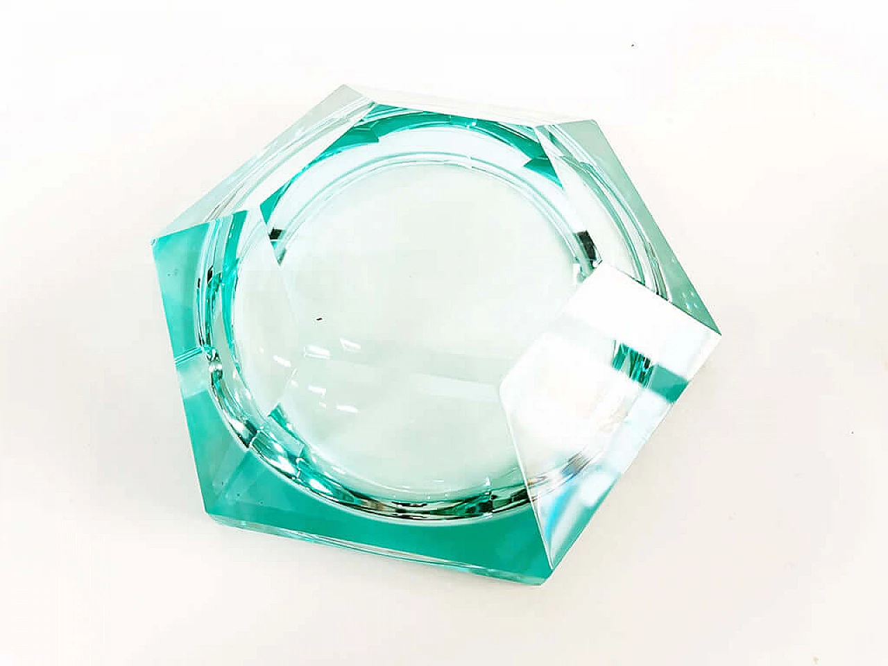 Hexagonal crystal ashtray attributed to Fontana Arte, 1970s 2