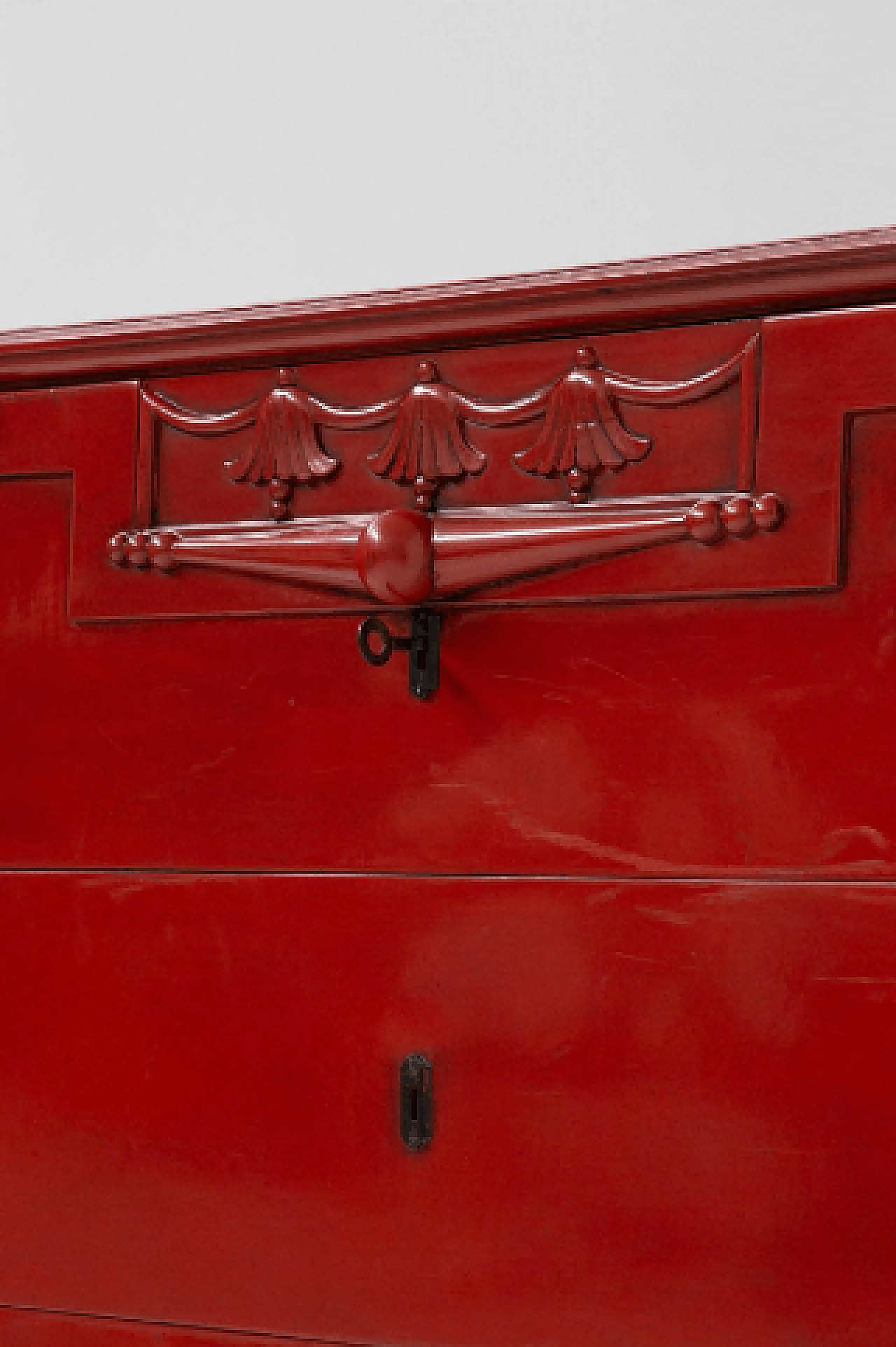 Red lacquered wood dresser attributed to Piero Portaluppi, early 20th century 7