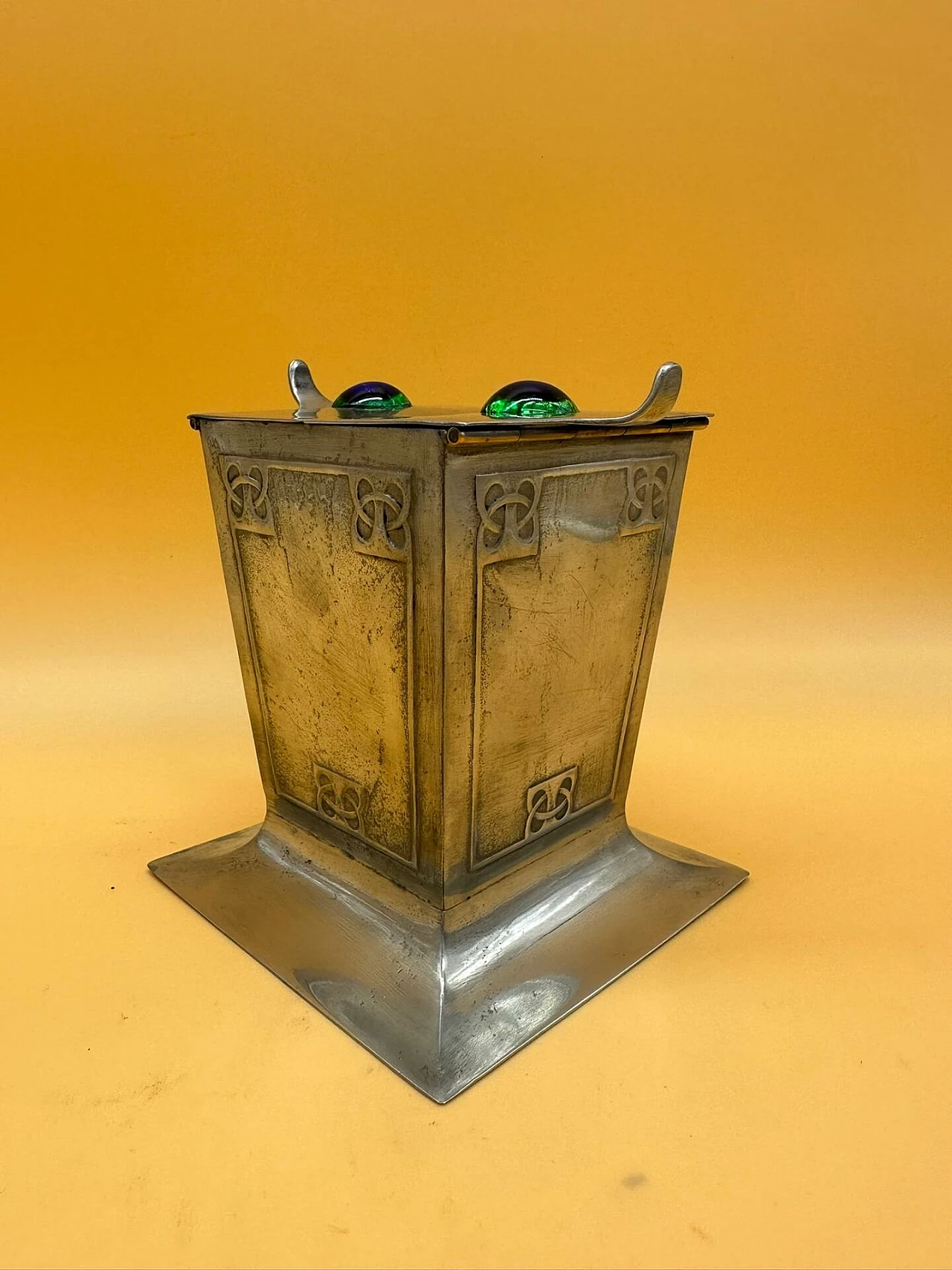 Metal box with lid and gems by Archibald Knox, early 20th century 3